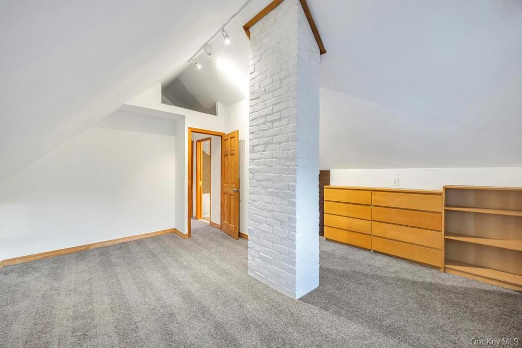 #20 photo, 9 Redwood Lane, Levittown , NY 11756