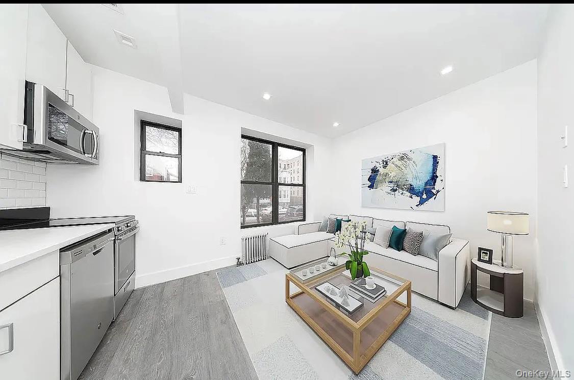 #13 photo, 372 Rutland Road, Бруклин ‖ Brooklyn , NY 11225