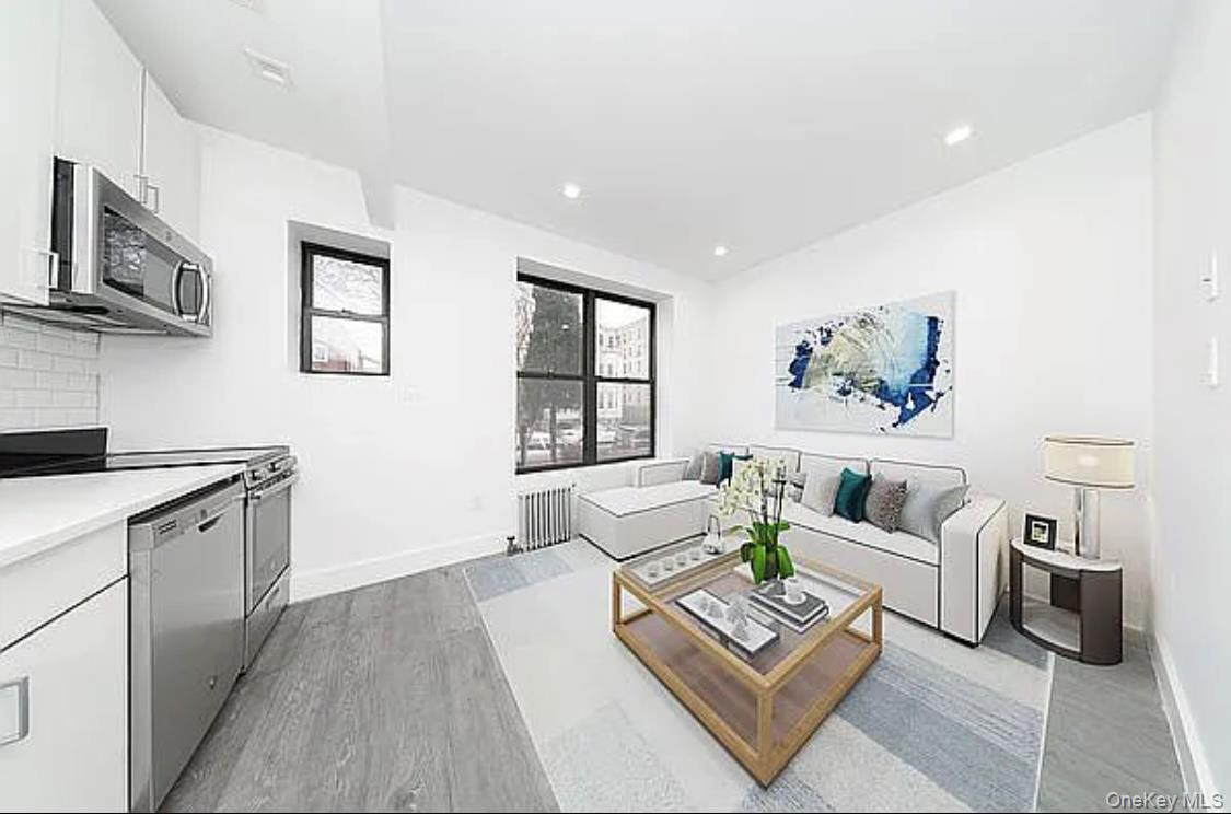 #3 photo, 372 Rutland Road, Бруклин ‖ Brooklyn , NY 11225