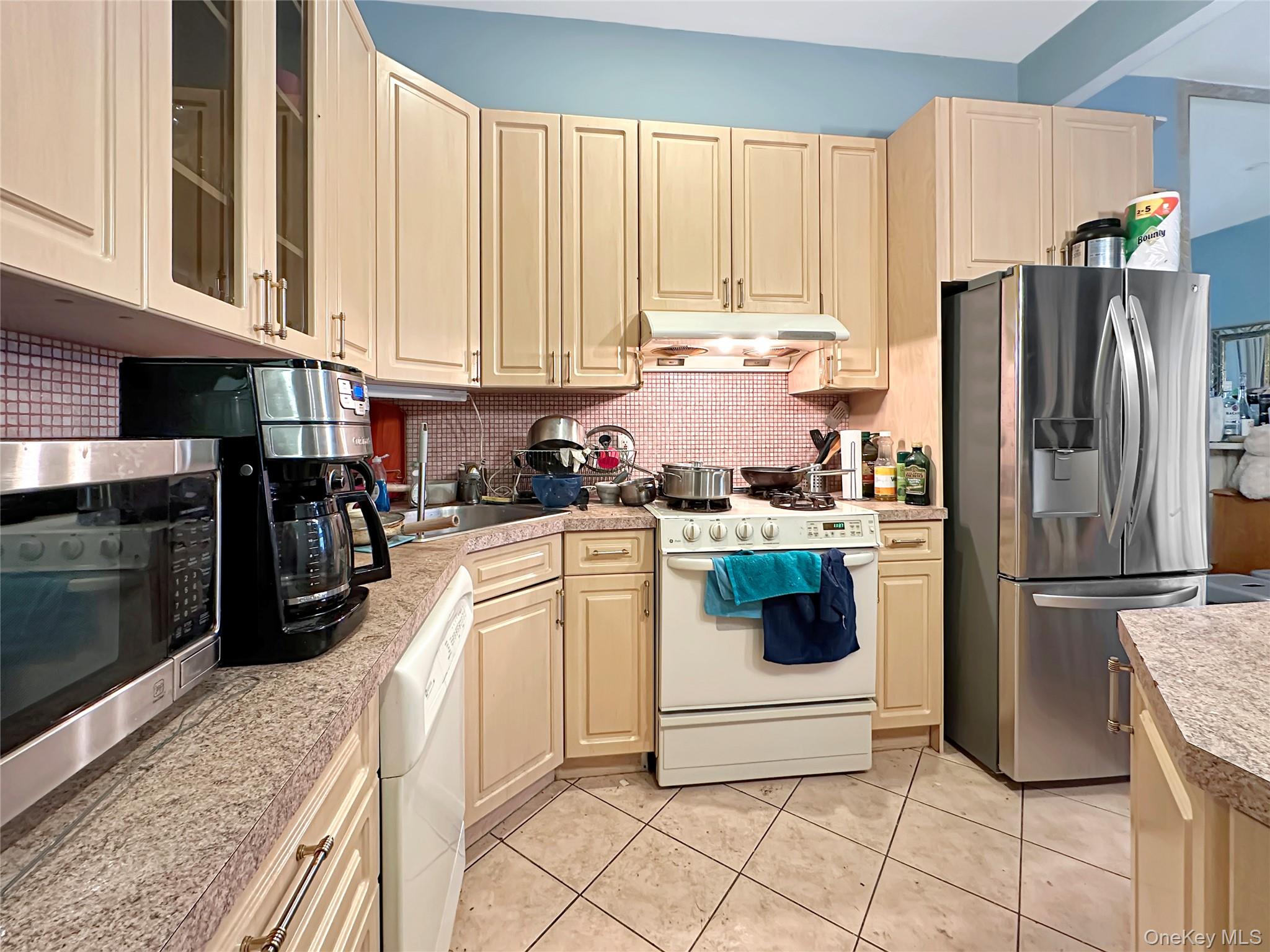 #9 photo, 344 E 120th Street, 曼哈頓 东哈莱姆区 New York (Manhattan) , NY 10035