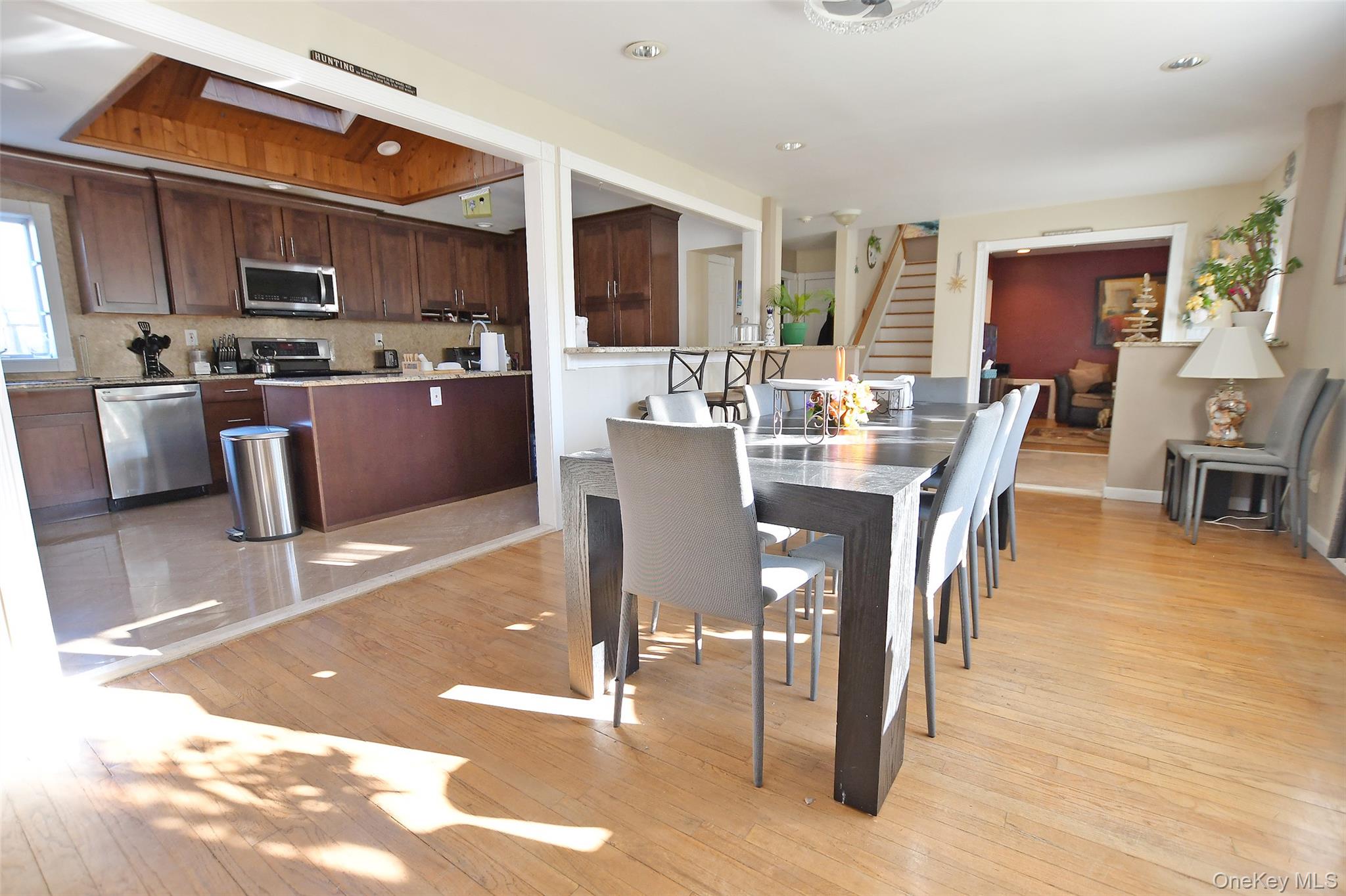 #7 photo, 7 Maple Road, Middle Island , NY 11953