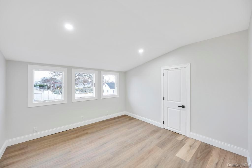 #12 photo, 751 S Hickory Street, Lindenhurst , NY 11757