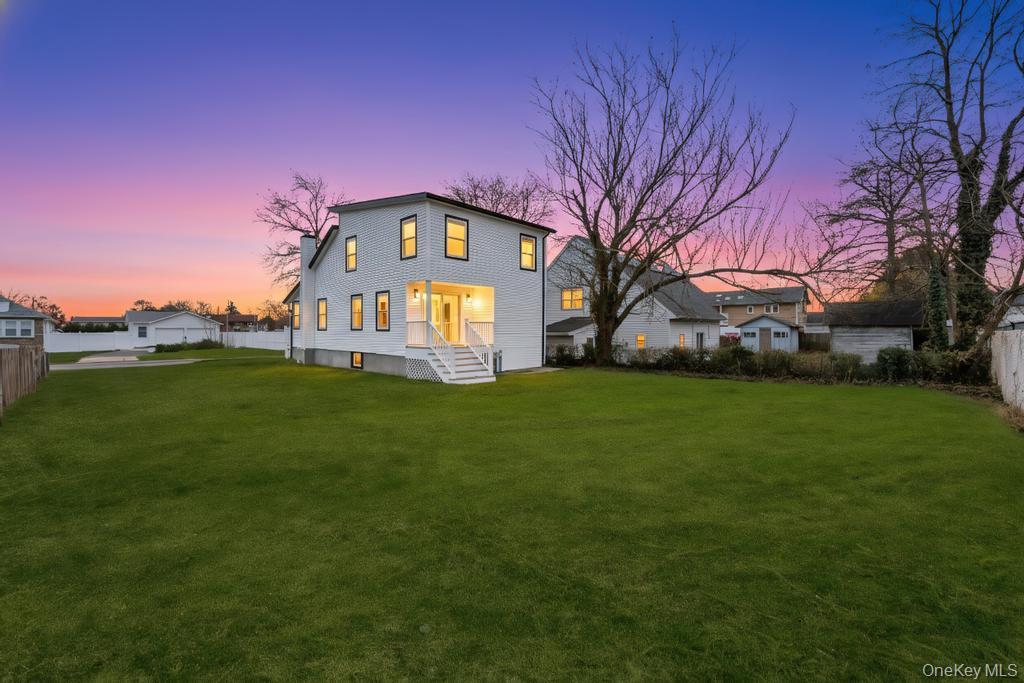 #20 photo, 751 S Hickory Street, Lindenhurst , NY 11757