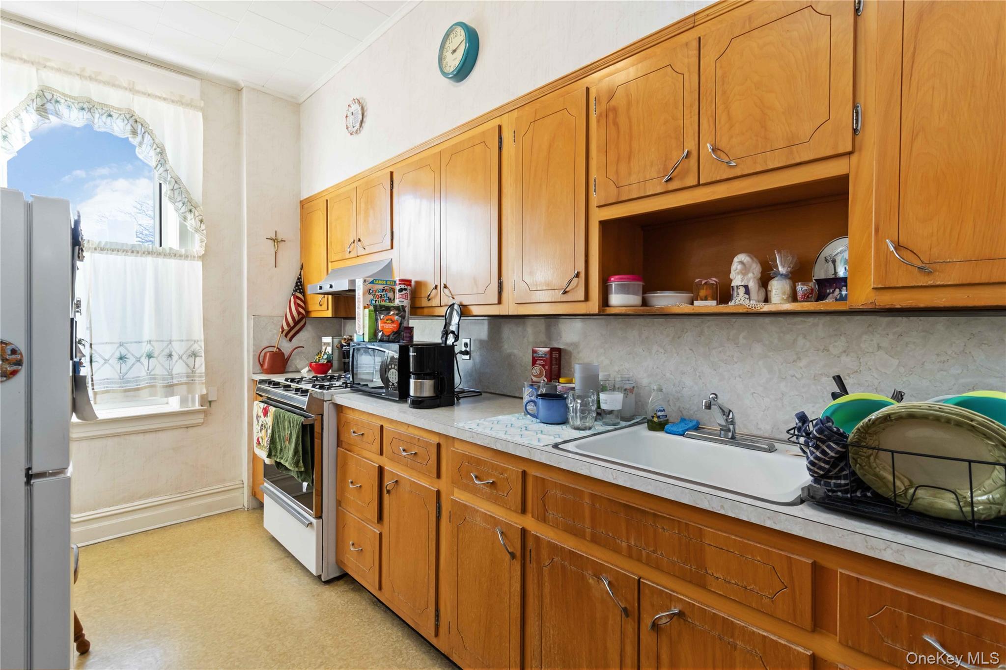 #7 photo, 6138 Linden Street, Ridgewood , NY 11385