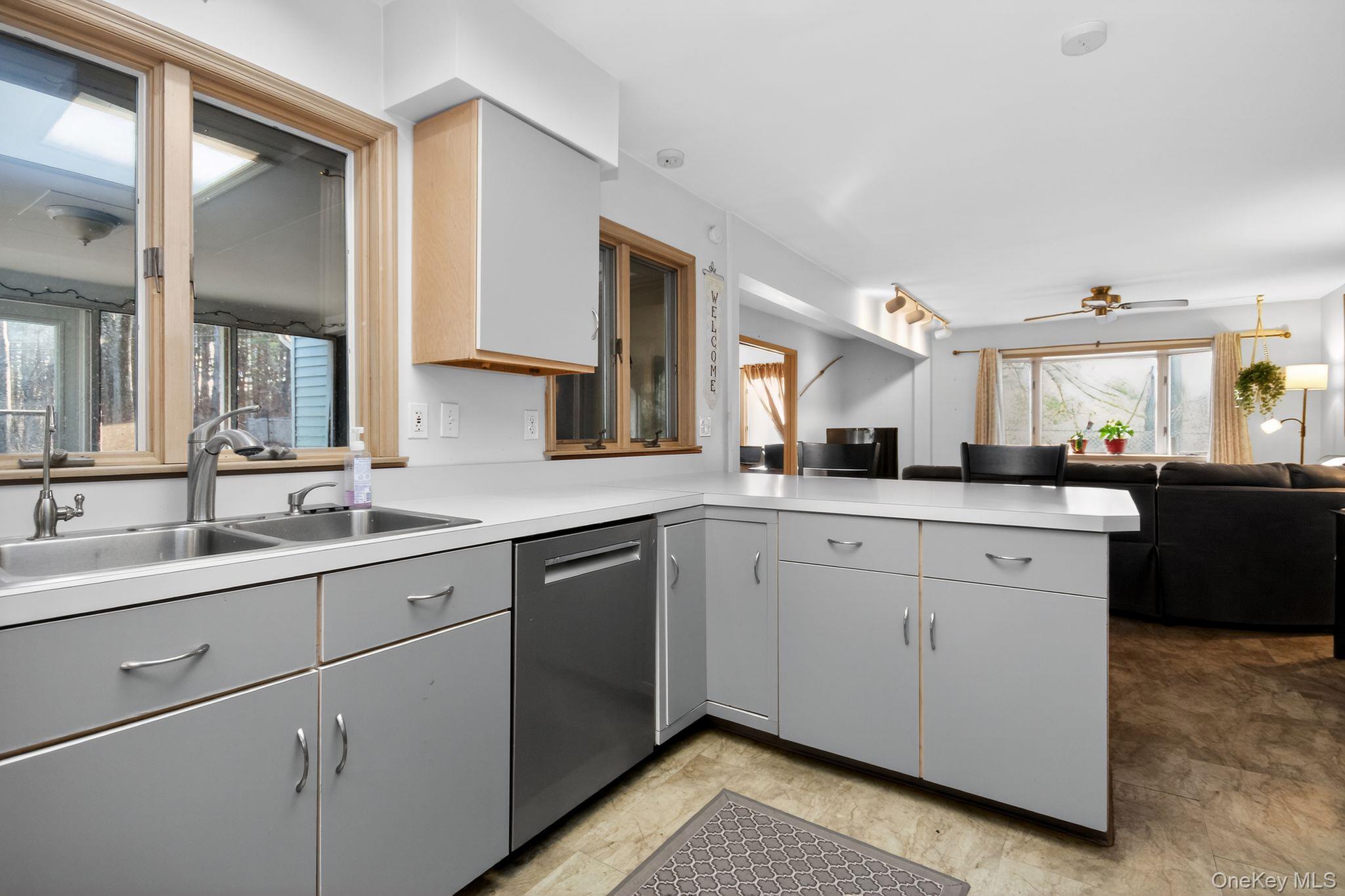 #15 photo, 4 Carlyle Road, 뉴욕주 Hyde Park , NY 12538