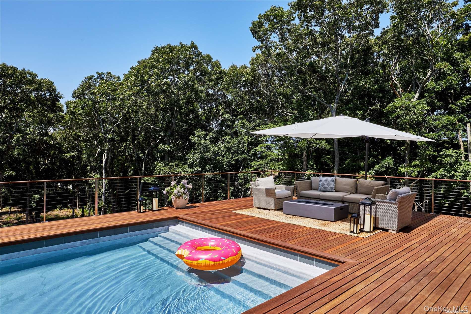 #1 photo, 11925 Soundview Avenue, 东长岛 Southold , NY 11971