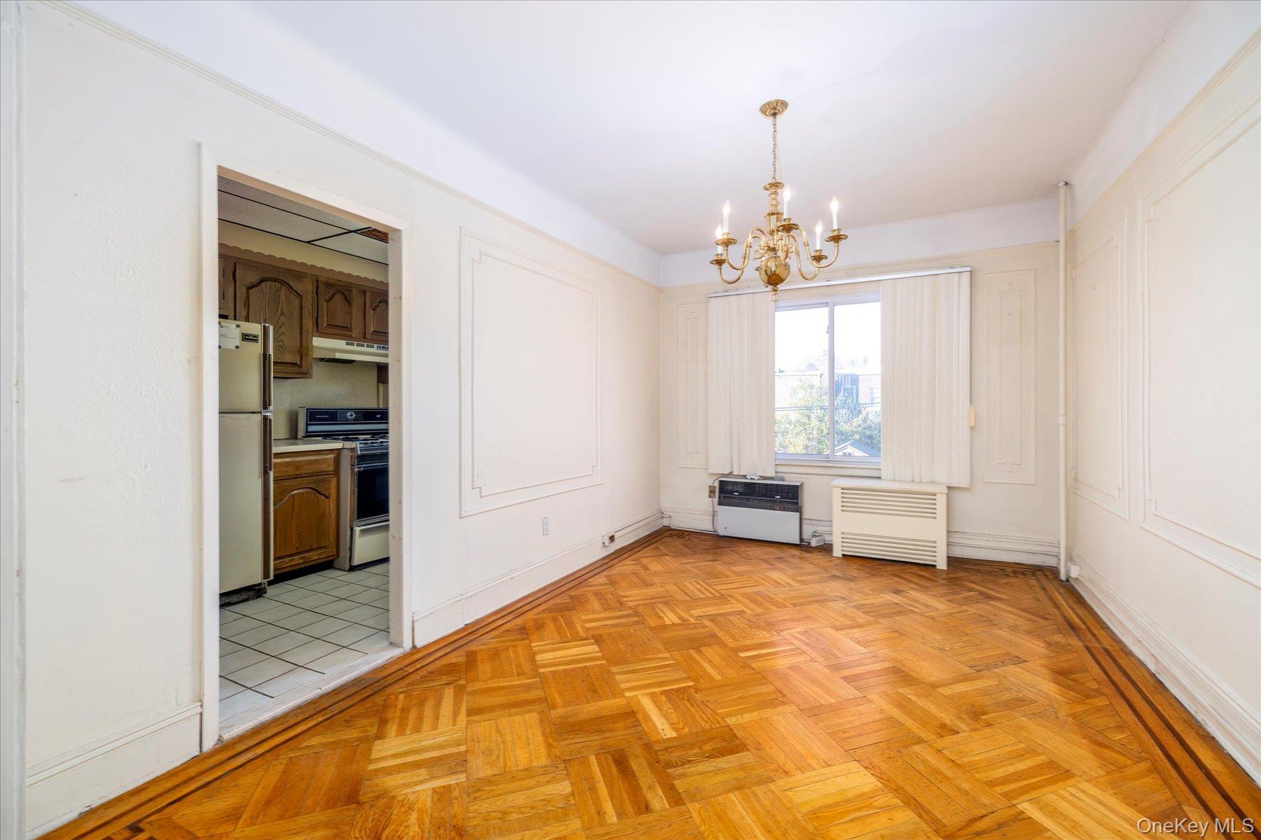 #6 photo, 53-54 66th Street, קווינס Maspeth , NY 11378