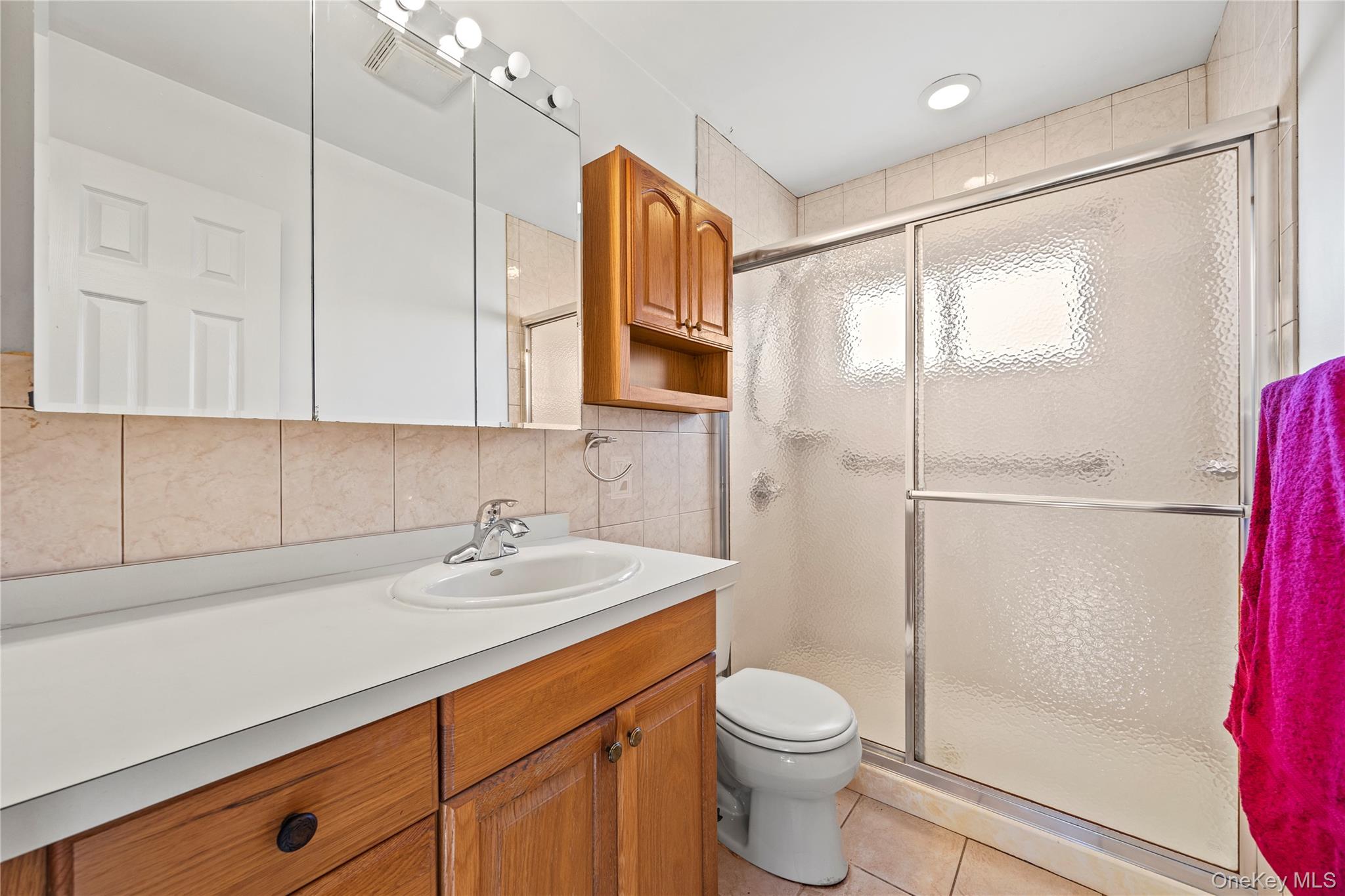 #13 photo, 251 1st Avenue, 롱 아일랜드 Massapequa Park , NY 11762