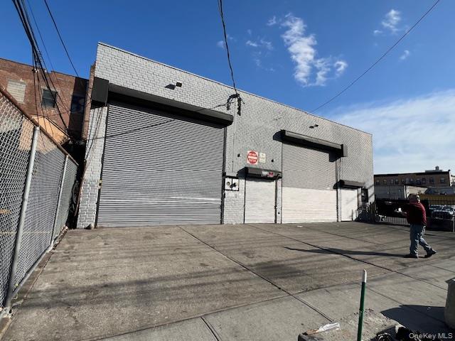 #2 photo, 1032 Beach 21st Street, कुईंस Far Rockaway , NY 11691
