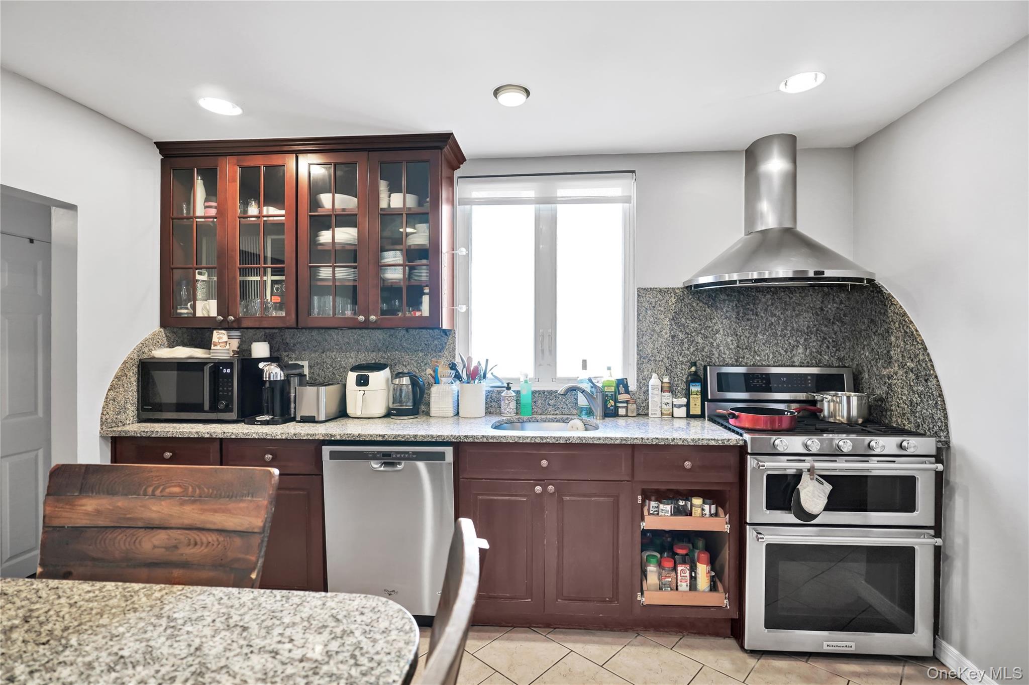 #12 photo, 49 Centre Street, מחוז נסאו Woodmere , NY 11598