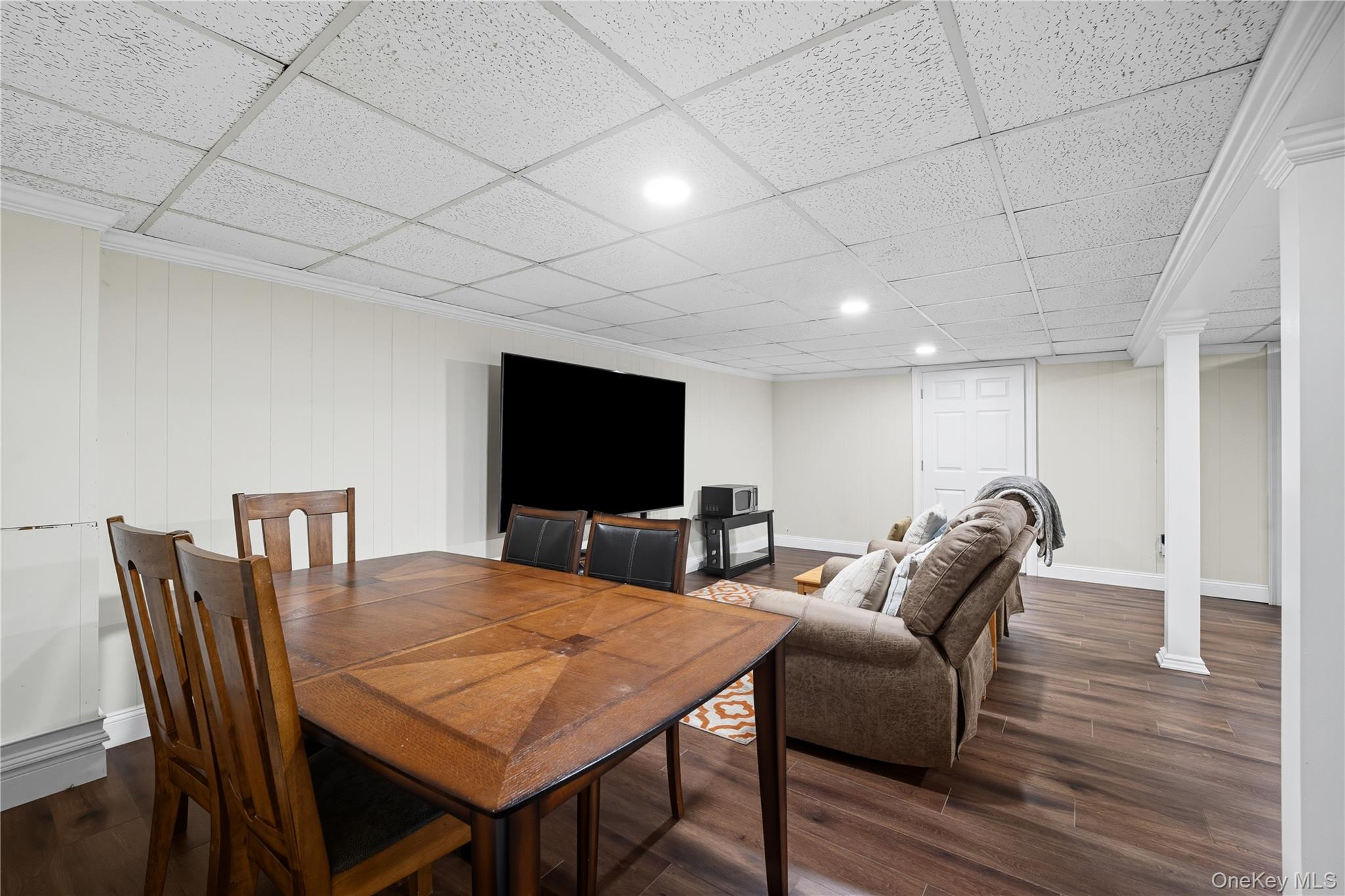 #18 photo, 20 MacArthur Boulevard, Саффолк ‖ Hauppauge , NY 11788