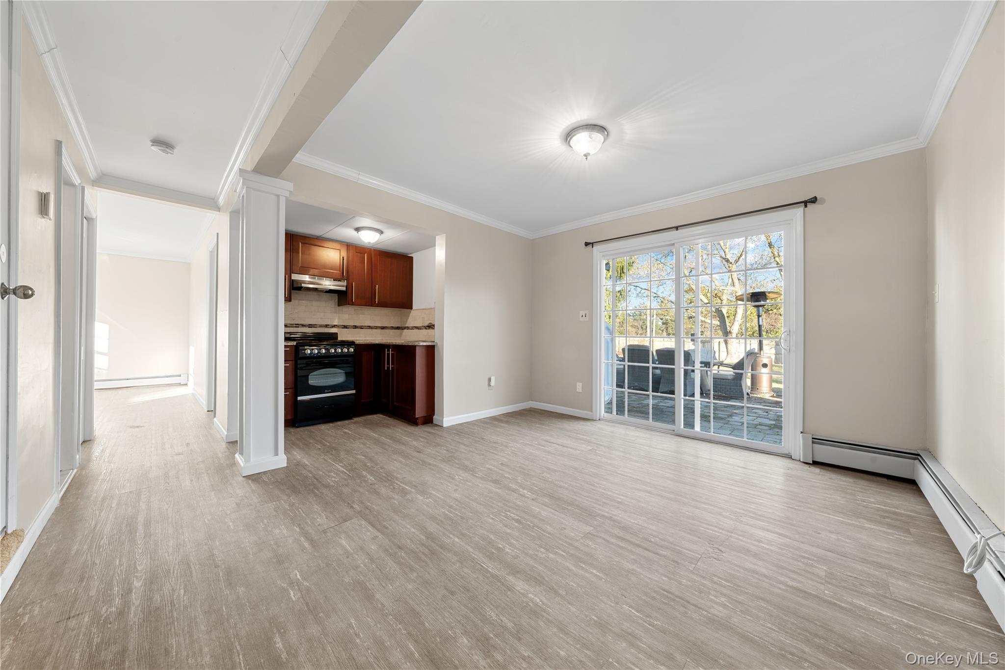 #15 photo, 60 Mercury Avenue, Саффолк ‖ East Patchogue , NY 11772