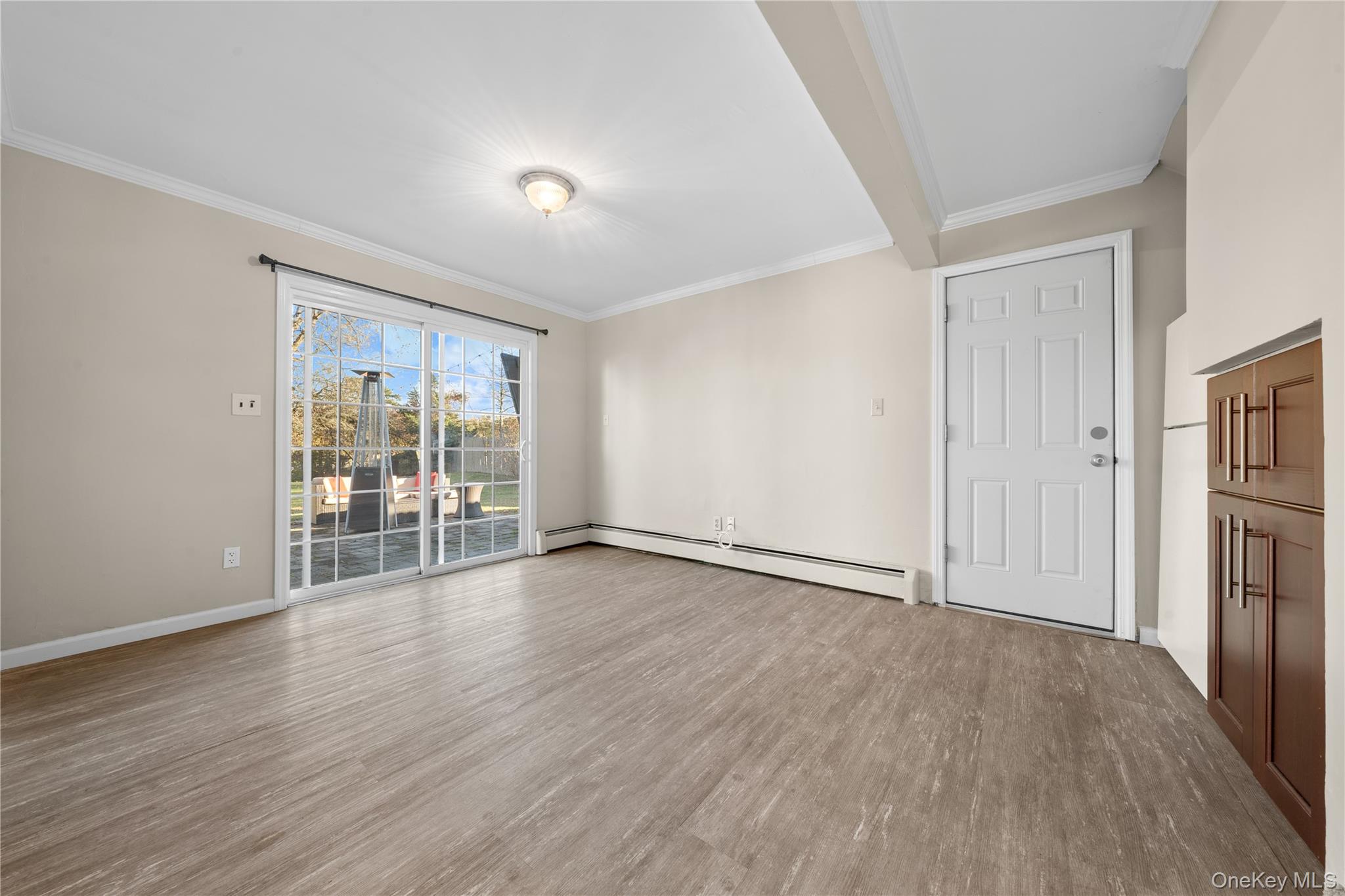 #16 photo, 60 Mercury Avenue, Саффолк ‖ East Patchogue , NY 11772