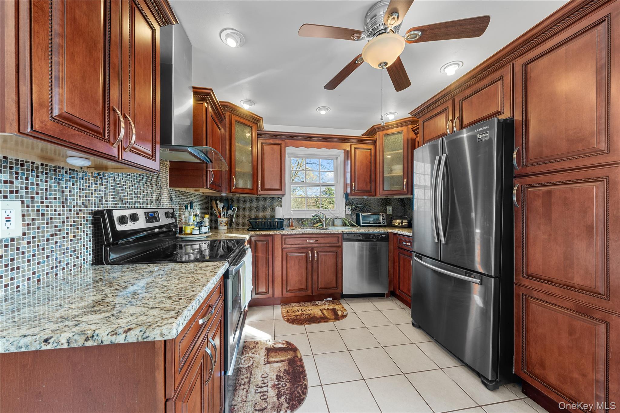 #8 photo, 60 Mercury Avenue, Саффолк ‖ East Patchogue , NY 11772