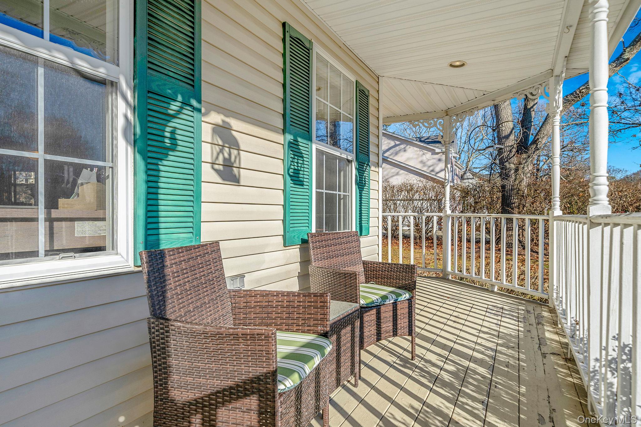 #2 photo, 9 Minto Court, מחוז סאפוק Centereach , NY 11720