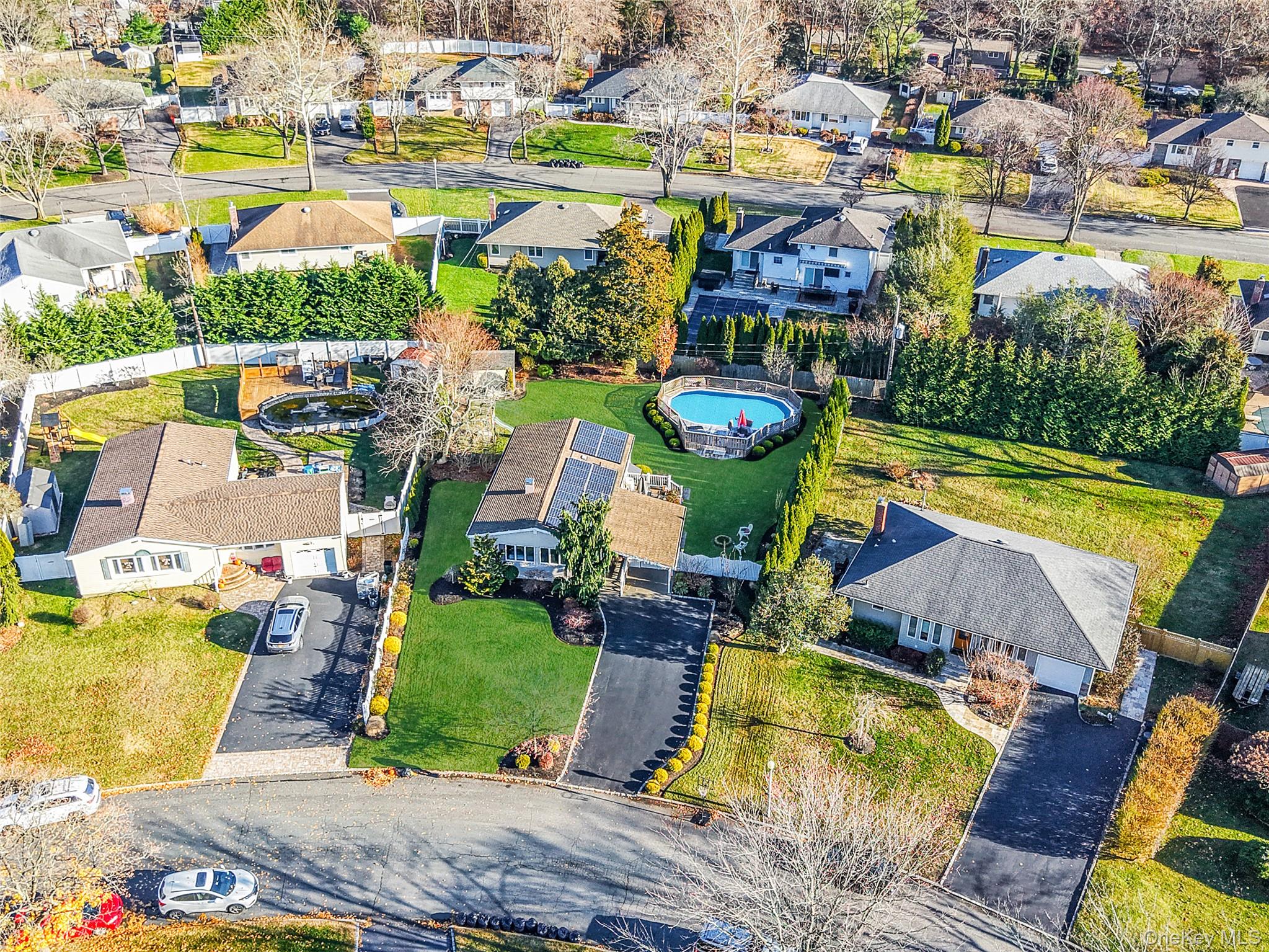 #10 photo, 15 Penn Drive, מחוז סאפוק Smithtown , NY 11787