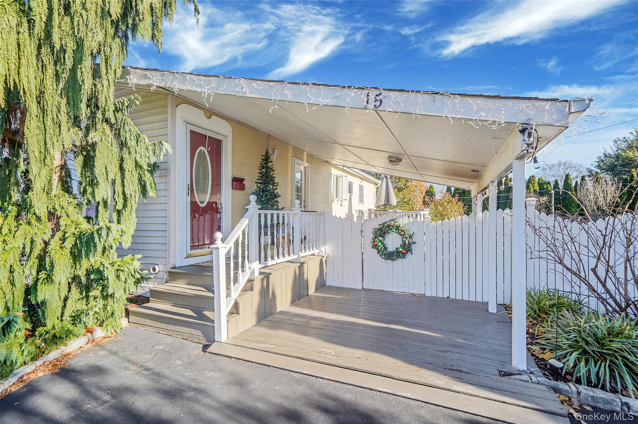 #17 photo, 15 Penn Drive, מחוז סאפוק Smithtown , NY 11787