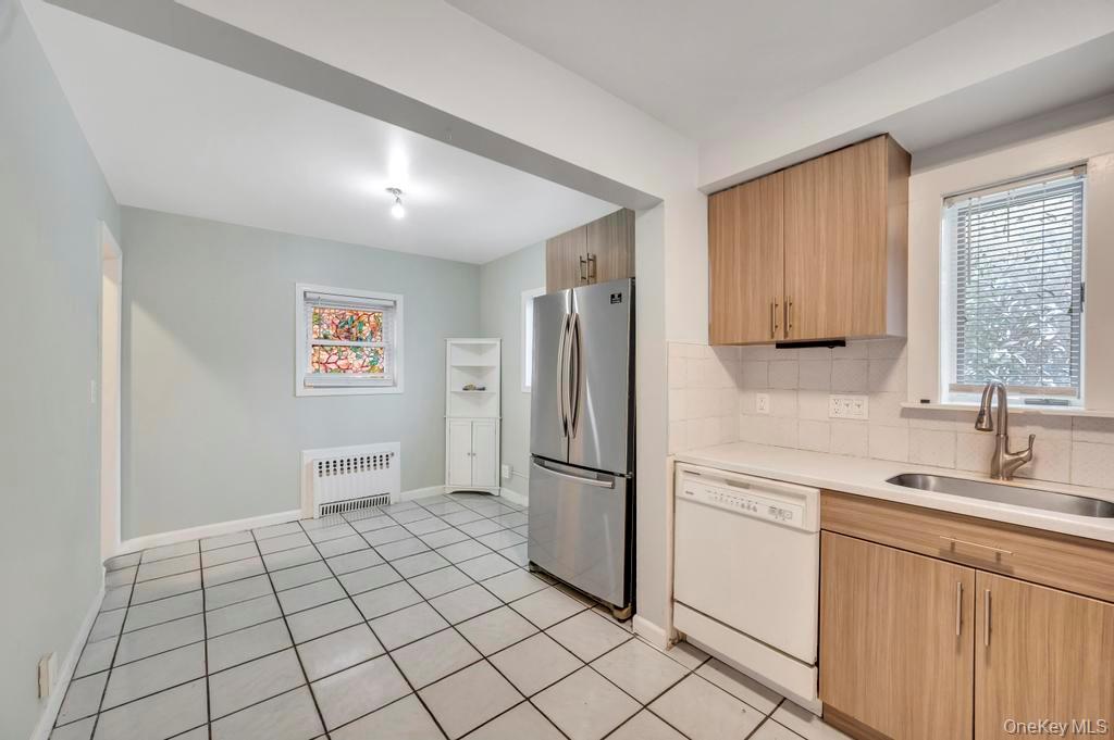 #10 photo, 88 Marlboro Road, מחוז נסאו Valley Stream , NY 11581