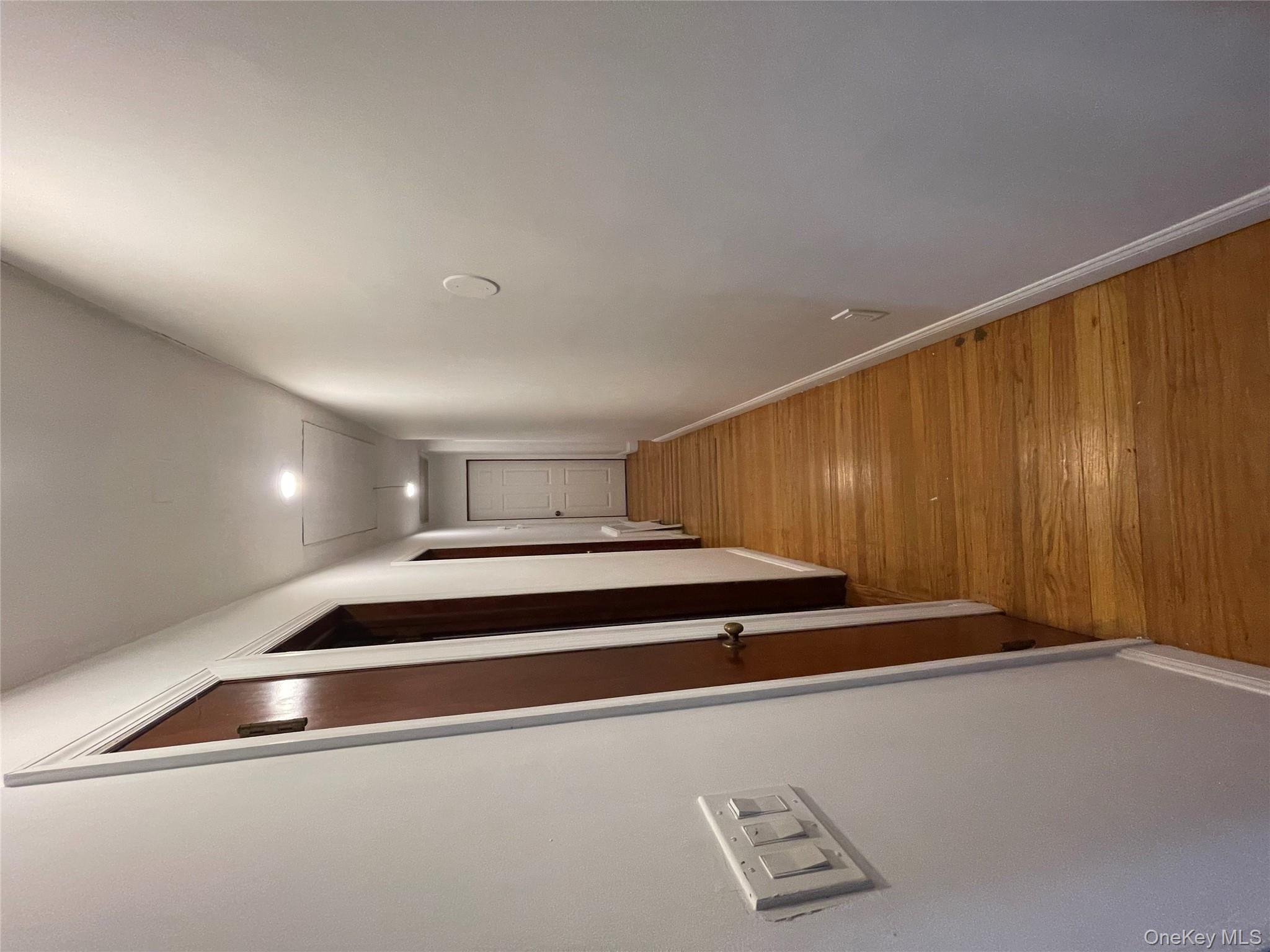 #12 photo, 30 Oakcrest Avenue, מחוז סאפוק Middle Island , NY 11953