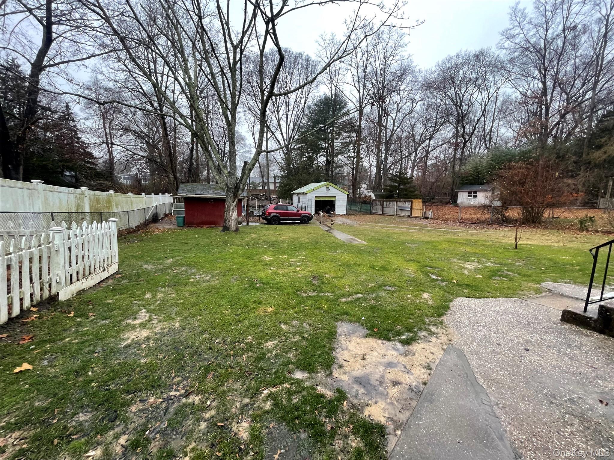 #5 photo, 30 Oakcrest Avenue, מחוז סאפוק Middle Island , NY 11953