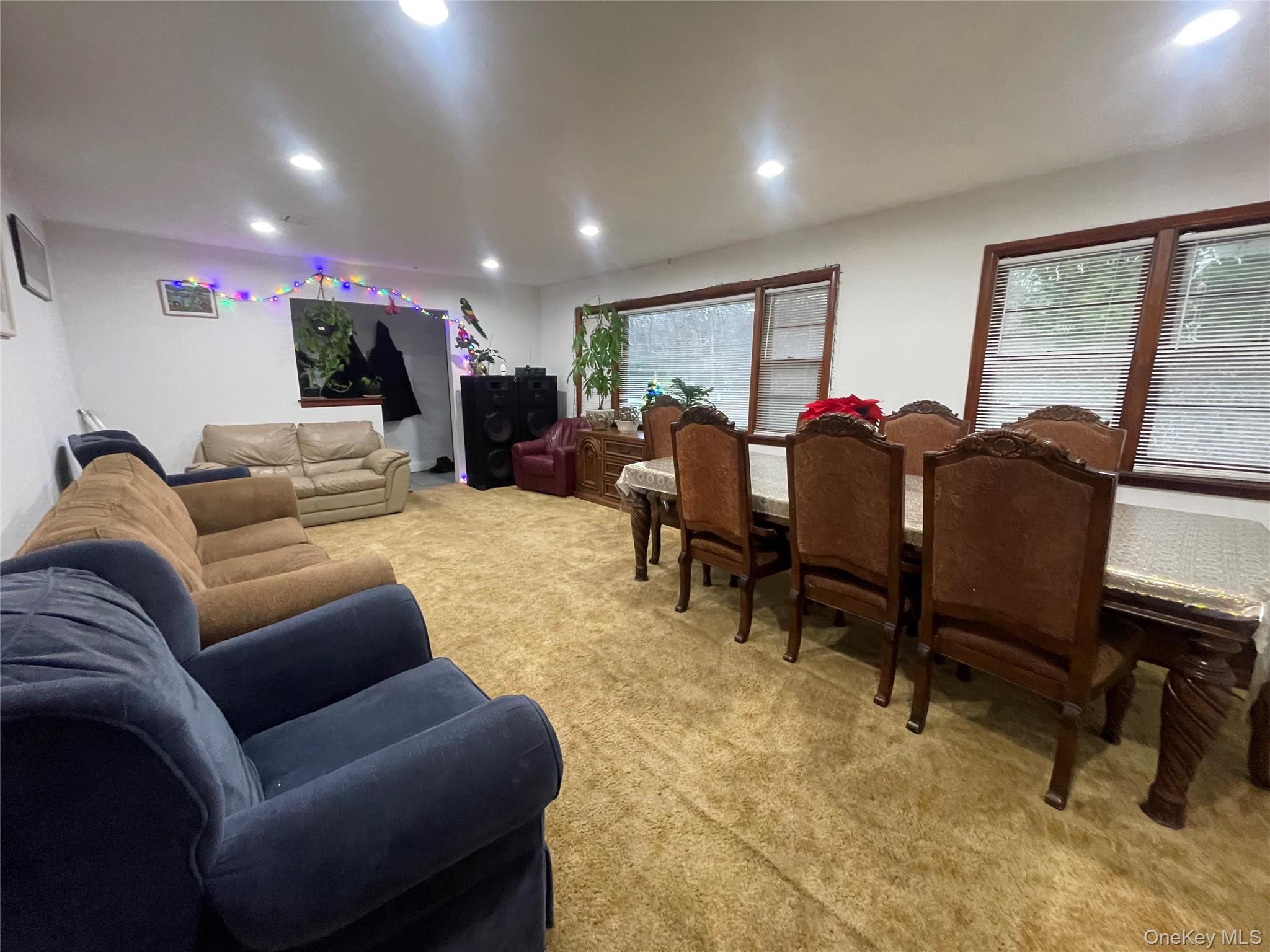 #7 photo, 30 Oakcrest Avenue, מחוז סאפוק Middle Island , NY 11953