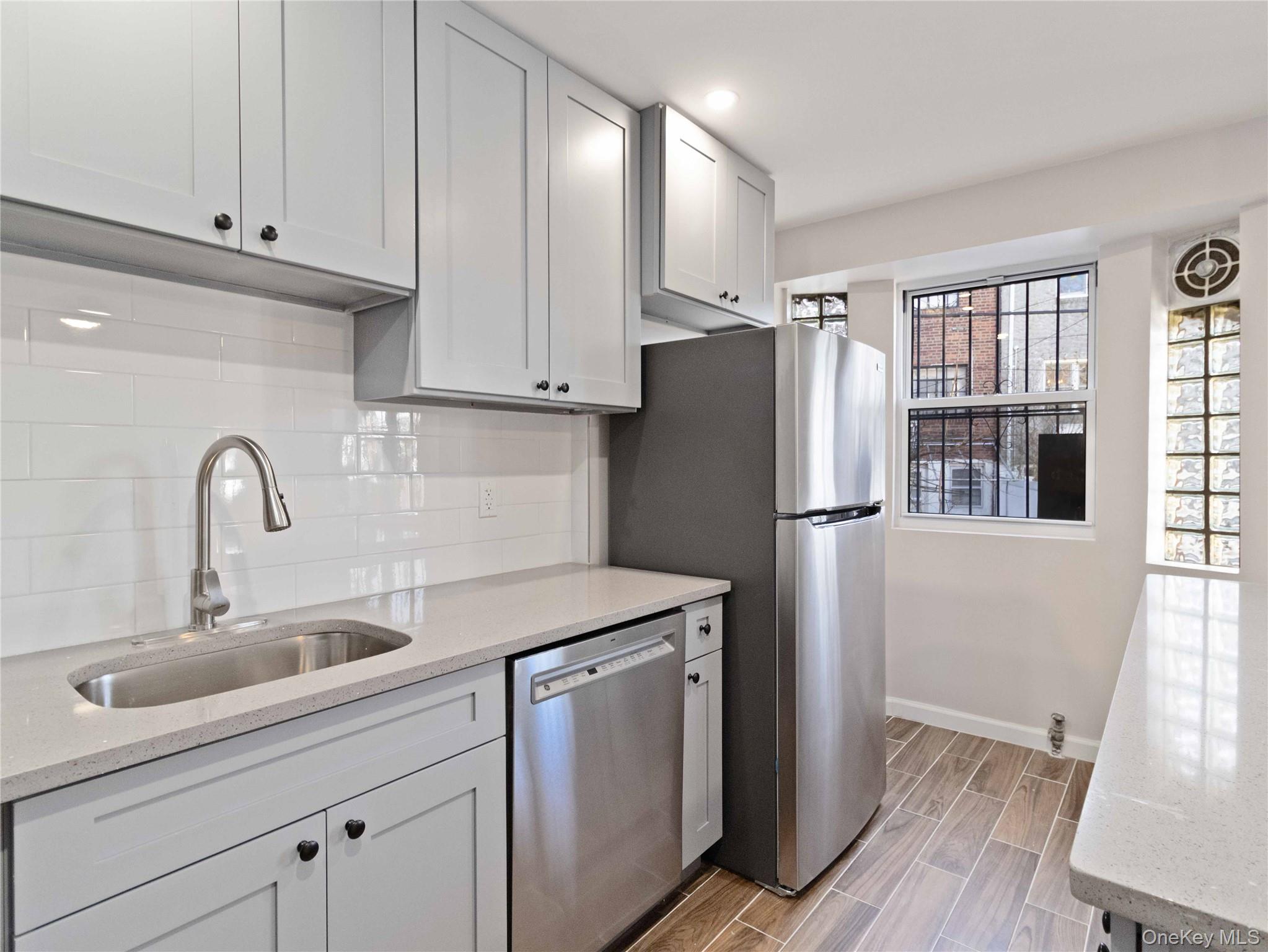 #14 photo, 6286 Dry Harbor Road, 皇后区 中村 Middle Village , NY 11379