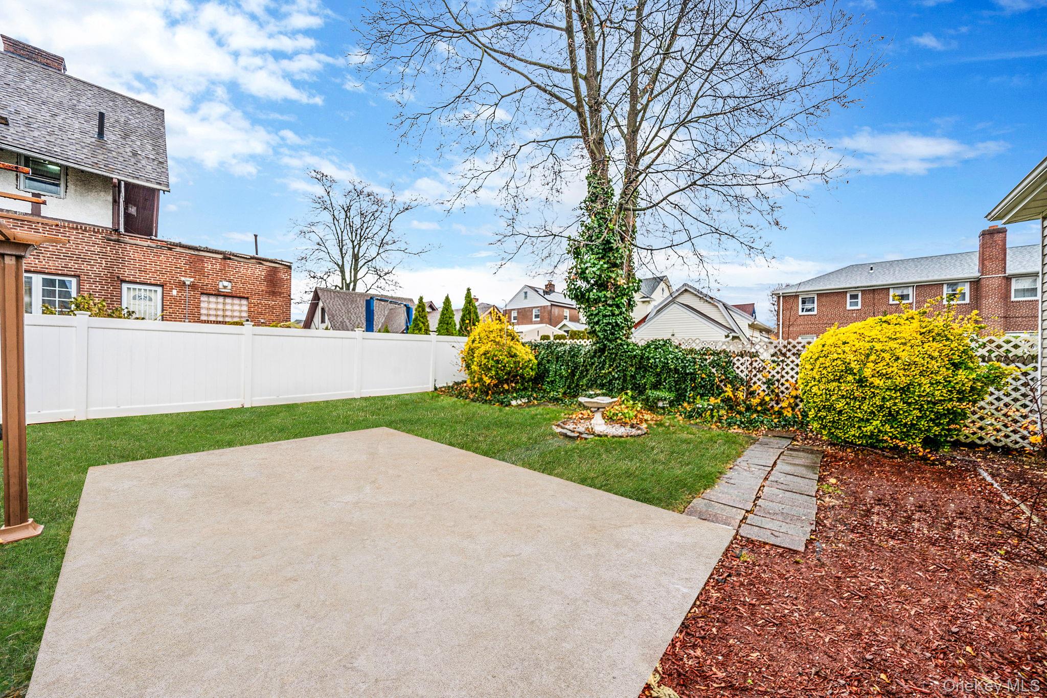 #8 photo, 21407 110th Avenue, 皇后区 Queens Village , NY 11429