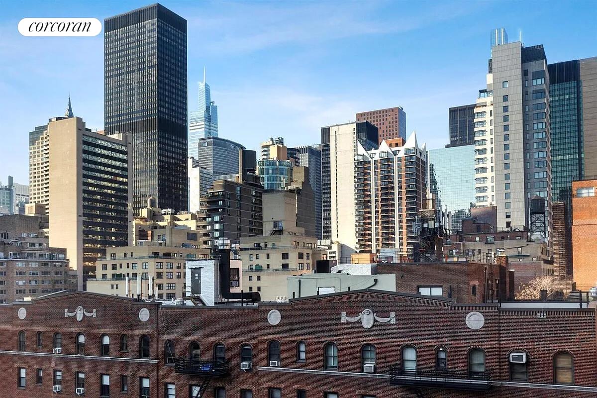 #9 photo, 400 E 51ST Street, Beekman , NY 10022