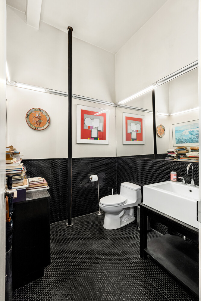 #12 photo, 15 W 24TH Street, Flatiron , NY 10010