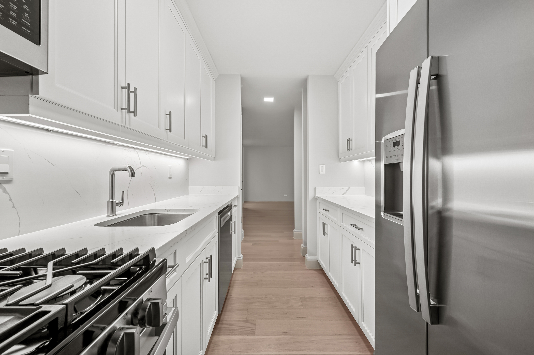 #5 photo, 155 W 68th Street, Lincoln Square , NY 10023