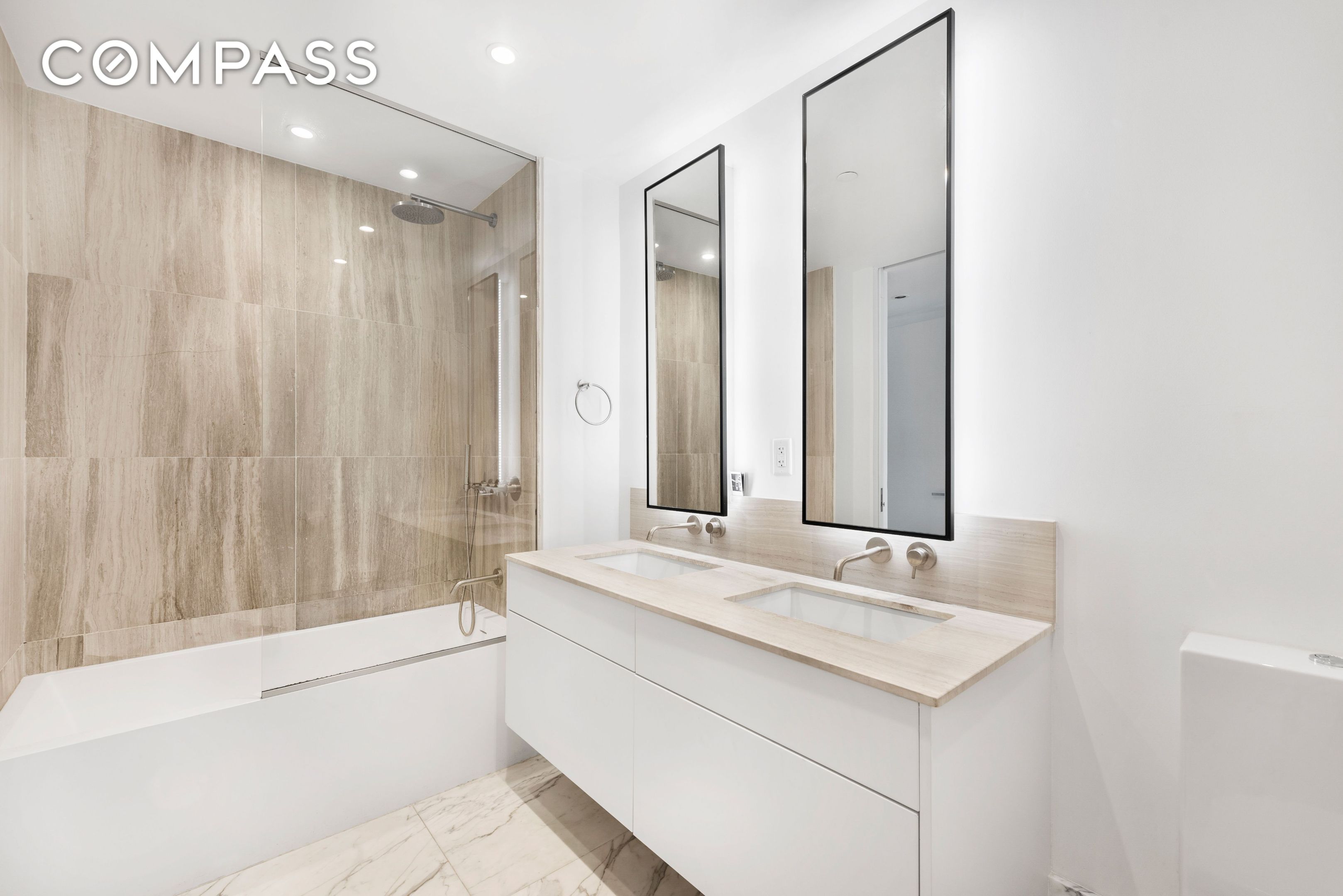 #10 photo, 429 Kent Avenue, Williamsburg , NY 11249