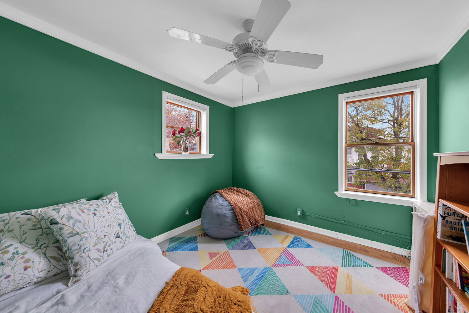 #14 photo, 60-27 ST FELIX Avenue, Glendale , NY 11385