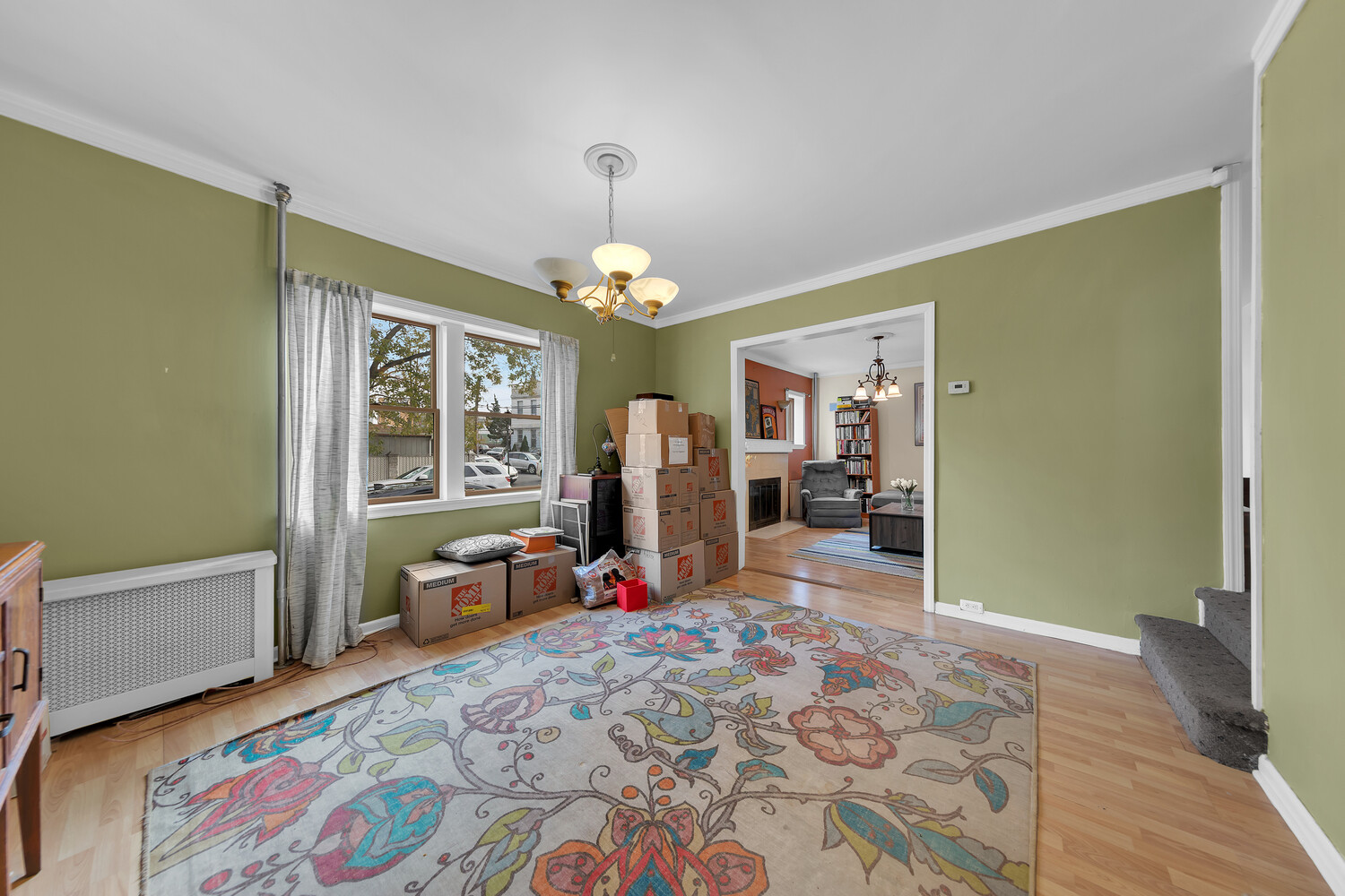 #9 photo, 60-27 ST FELIX Avenue, Glendale , NY 11385