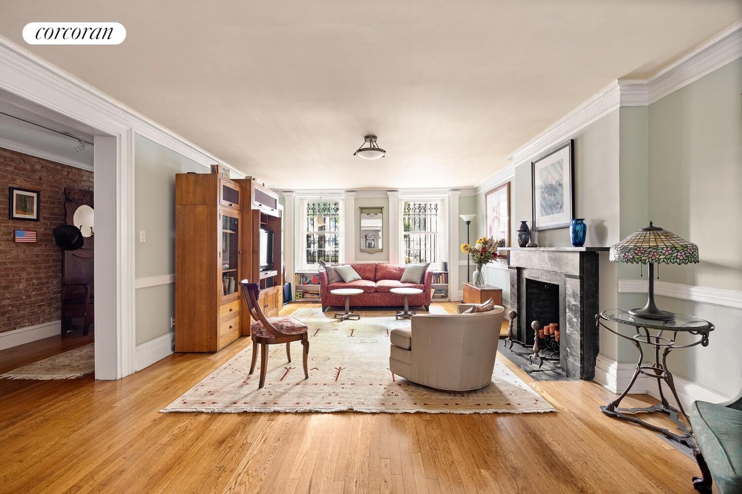 #3 photo, 134 W 13TH Street, Greenwich Village , NY 10011