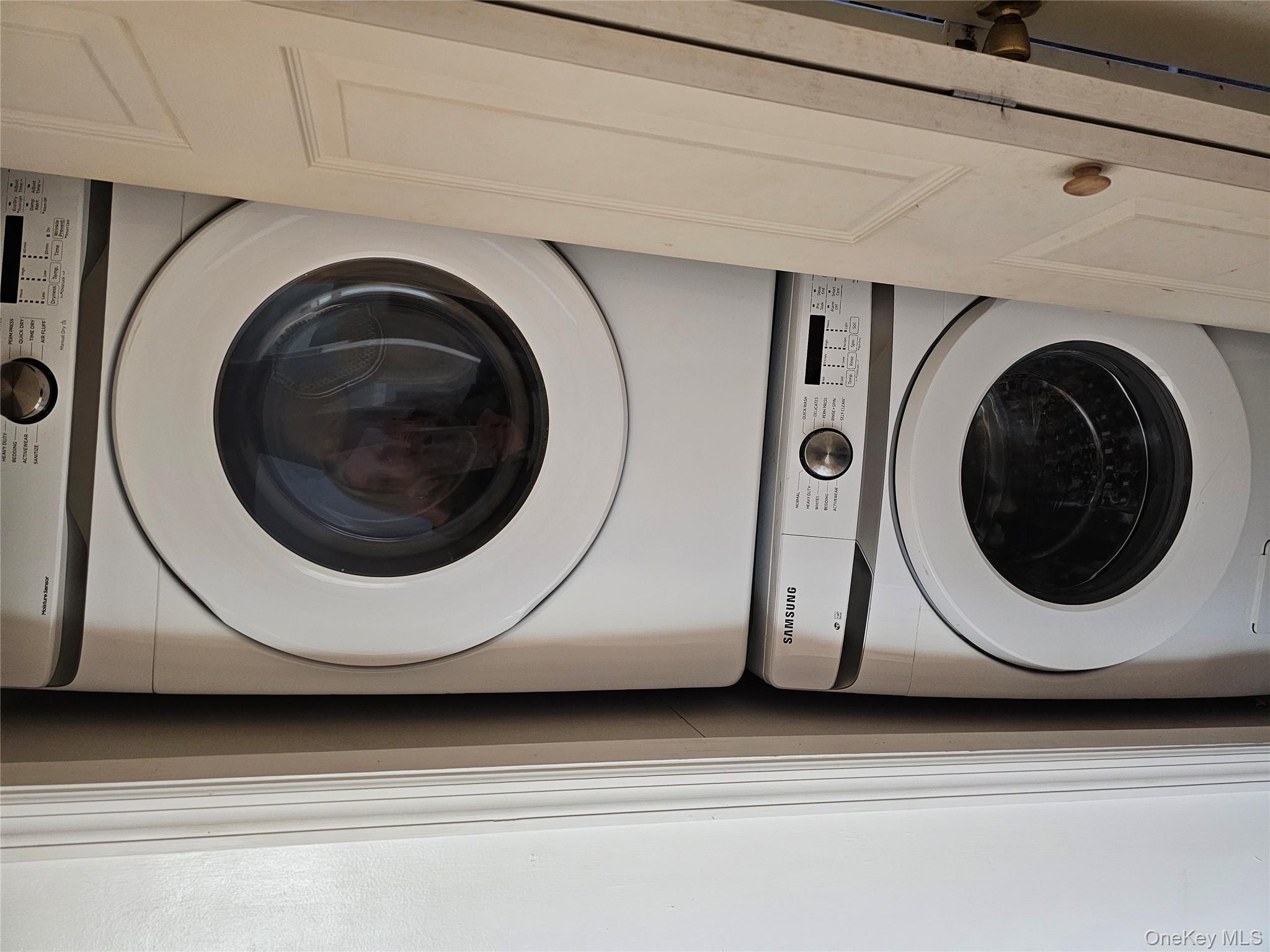 #7 photo, 22 Van Wyck Drive, Poughkeepsie , NY 12601