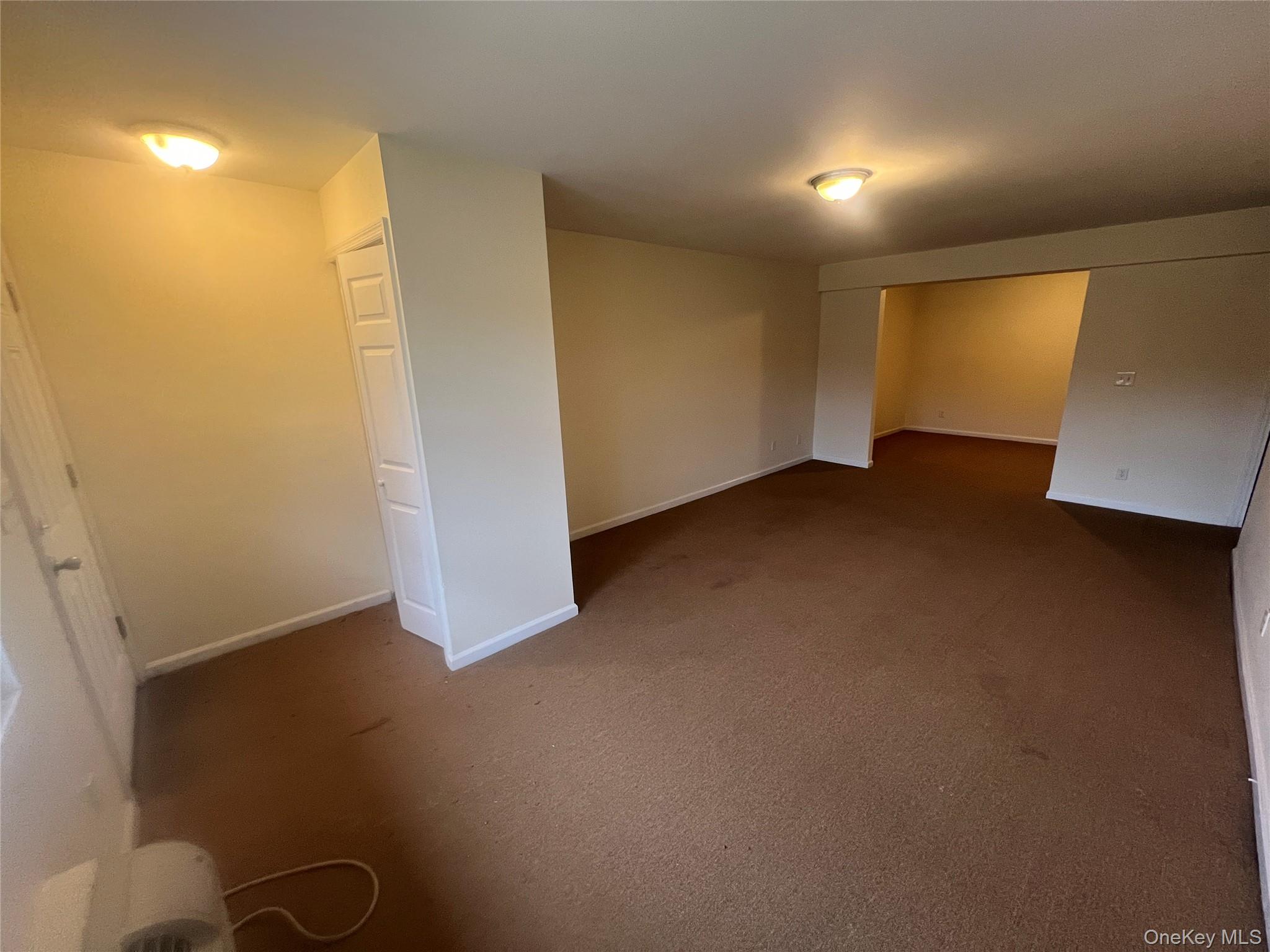 #4 photo, 408 Carpenter Avenue, 纽约州 Newburgh , NY 12550