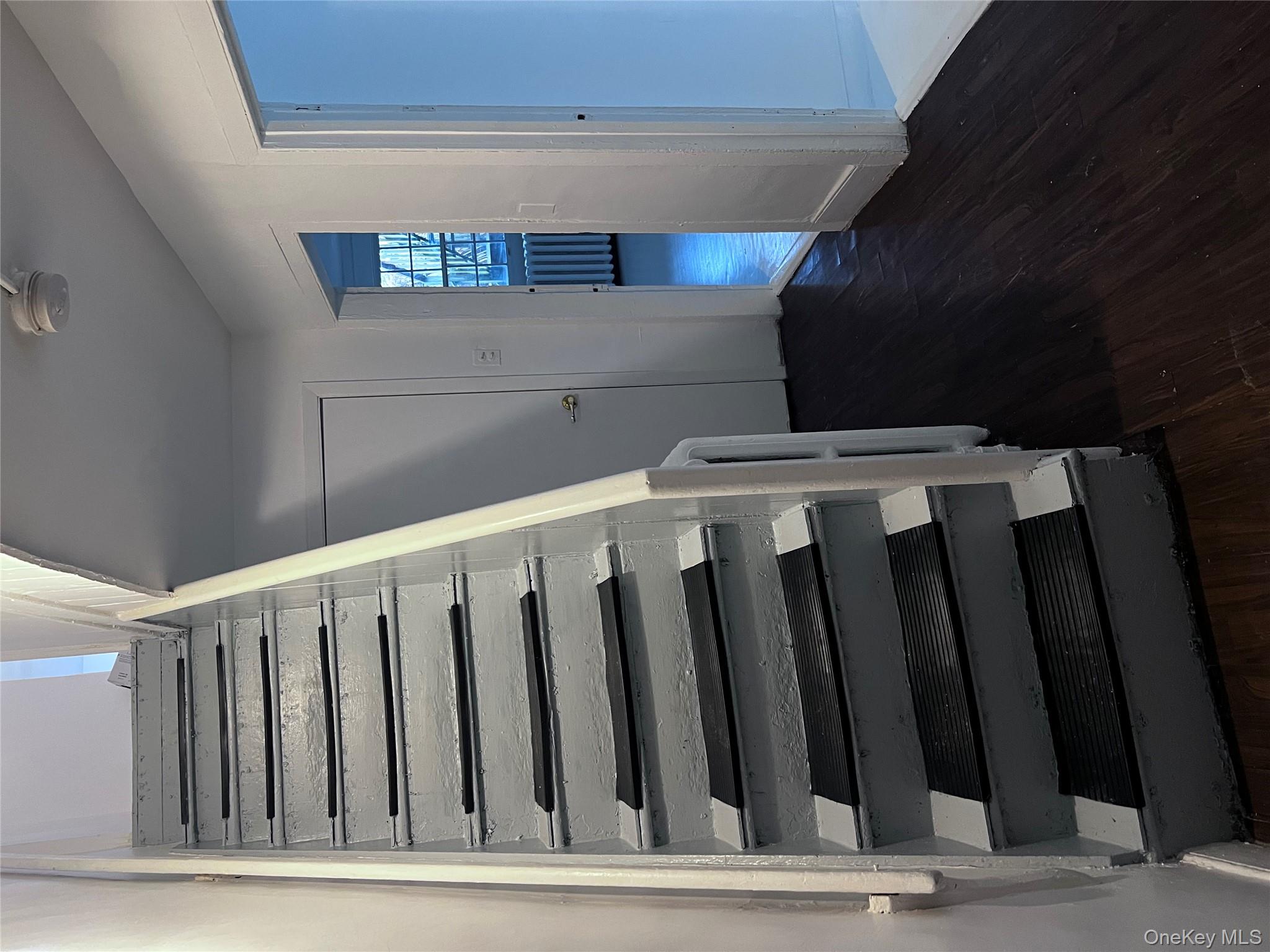 #11 photo, 282 Grand Street, 纽约州 Newburgh , NY 12550