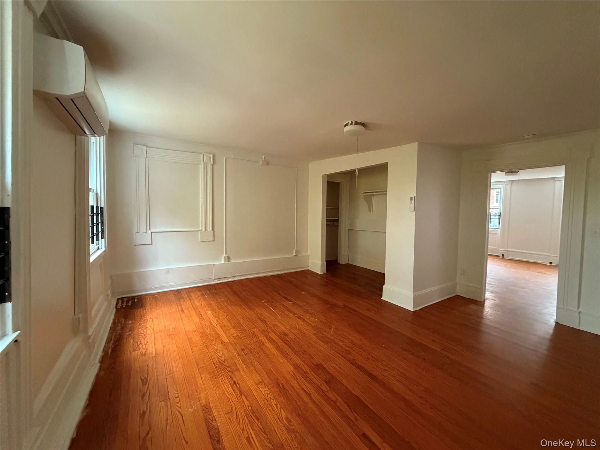 #4 photo, 282 Grand Street, 纽约州 Newburgh , NY 12550