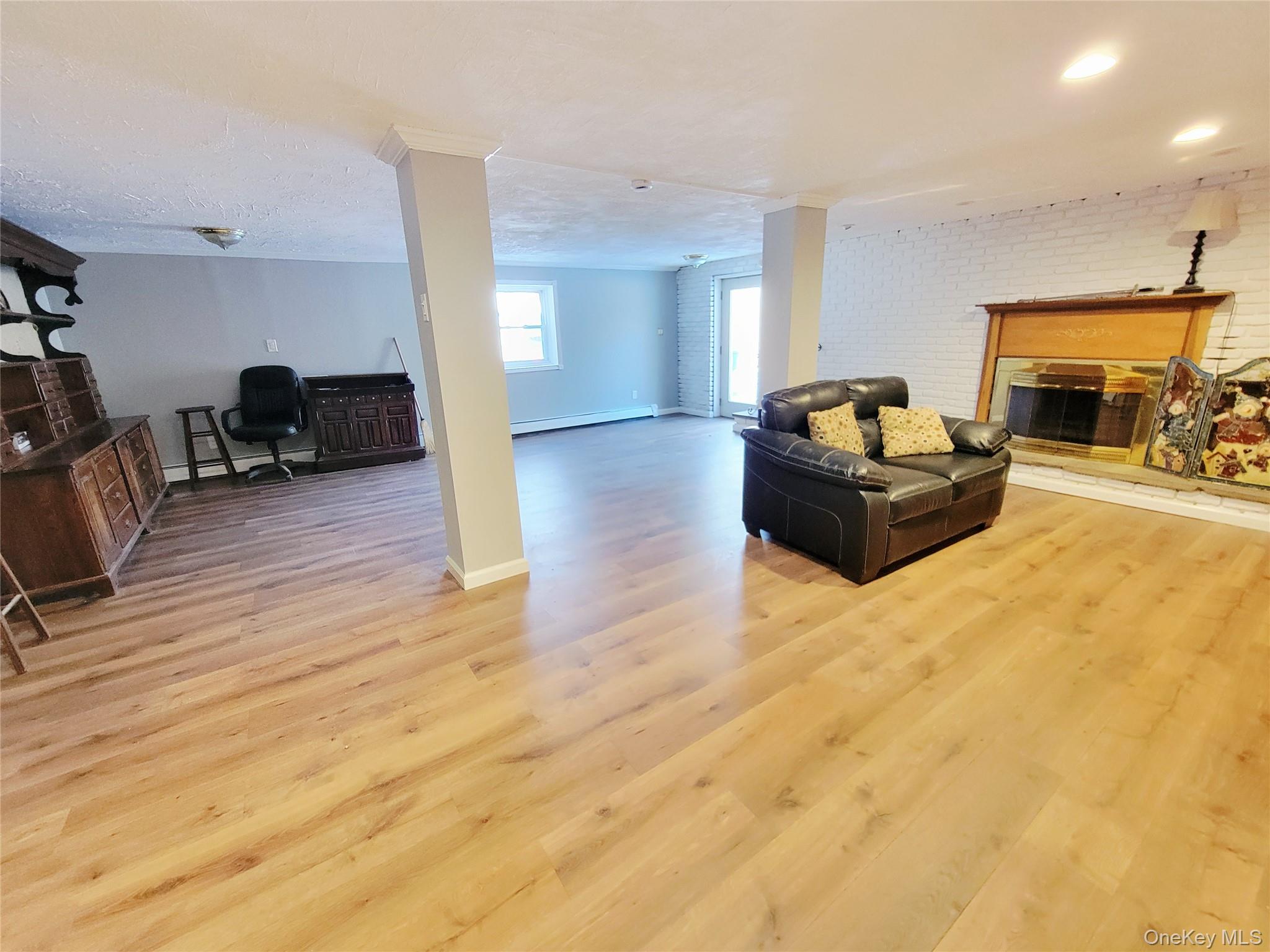 #20 photo, 107 Oscawana Lake Road, 纽约州 Putnam Valley , NY 10579