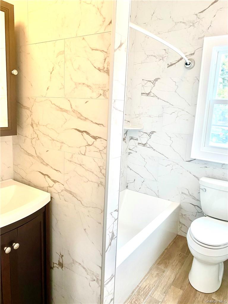 #10 photo, 26 Courtland Street, Middletown , NY 10940