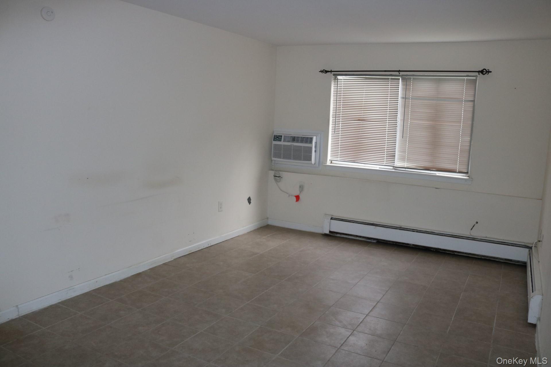 #7 photo, 33 Tanager Road, Monroe , NY 10950