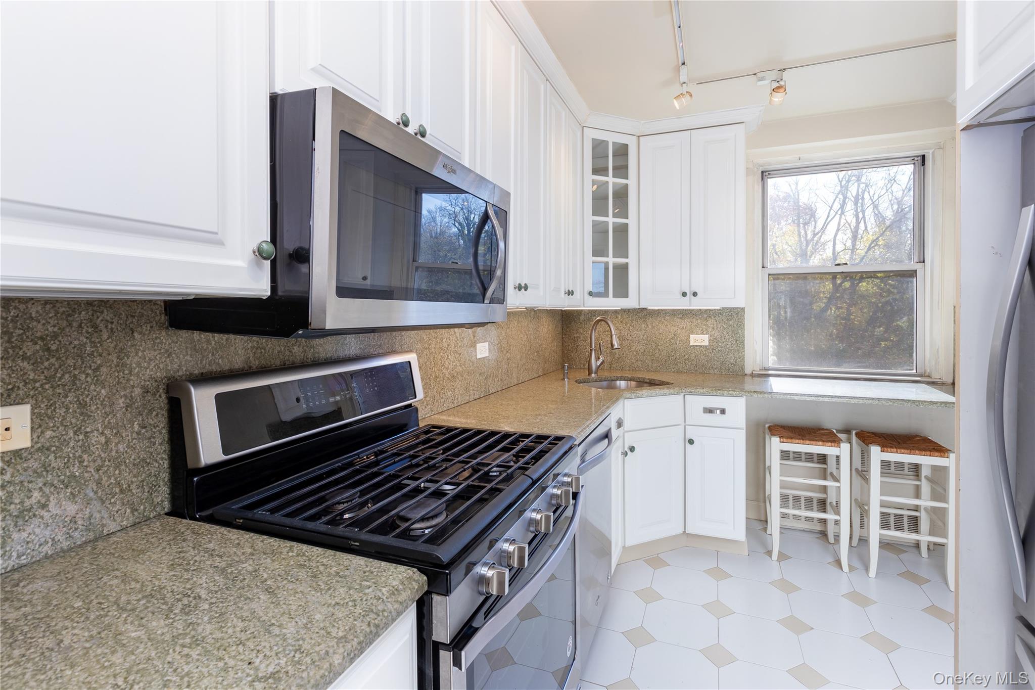 #10 photo, 2621 Palisade Avenue, ब्रोंक्स Bronx , NY 10463