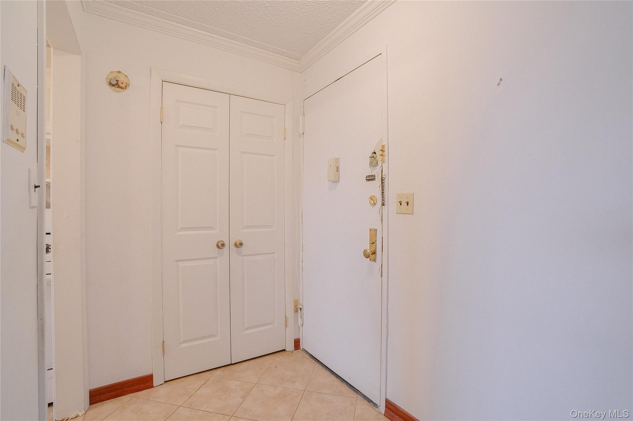 #19 photo, 100 Diplomat Drive, 纽约州 Mount Kisco , NY 10549