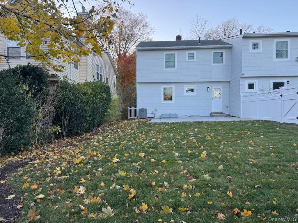 #14 photo, 36 Dunes Lane, 롱 아일랜드 Port Washington , NY 11050