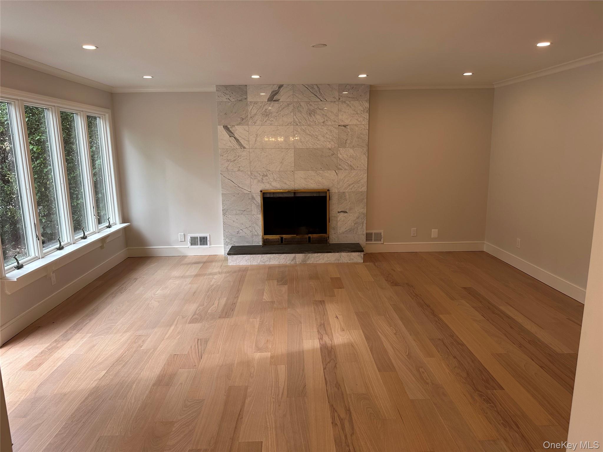 #4 photo, 36 Dunes Lane, 롱 아일랜드 Port Washington , NY 11050