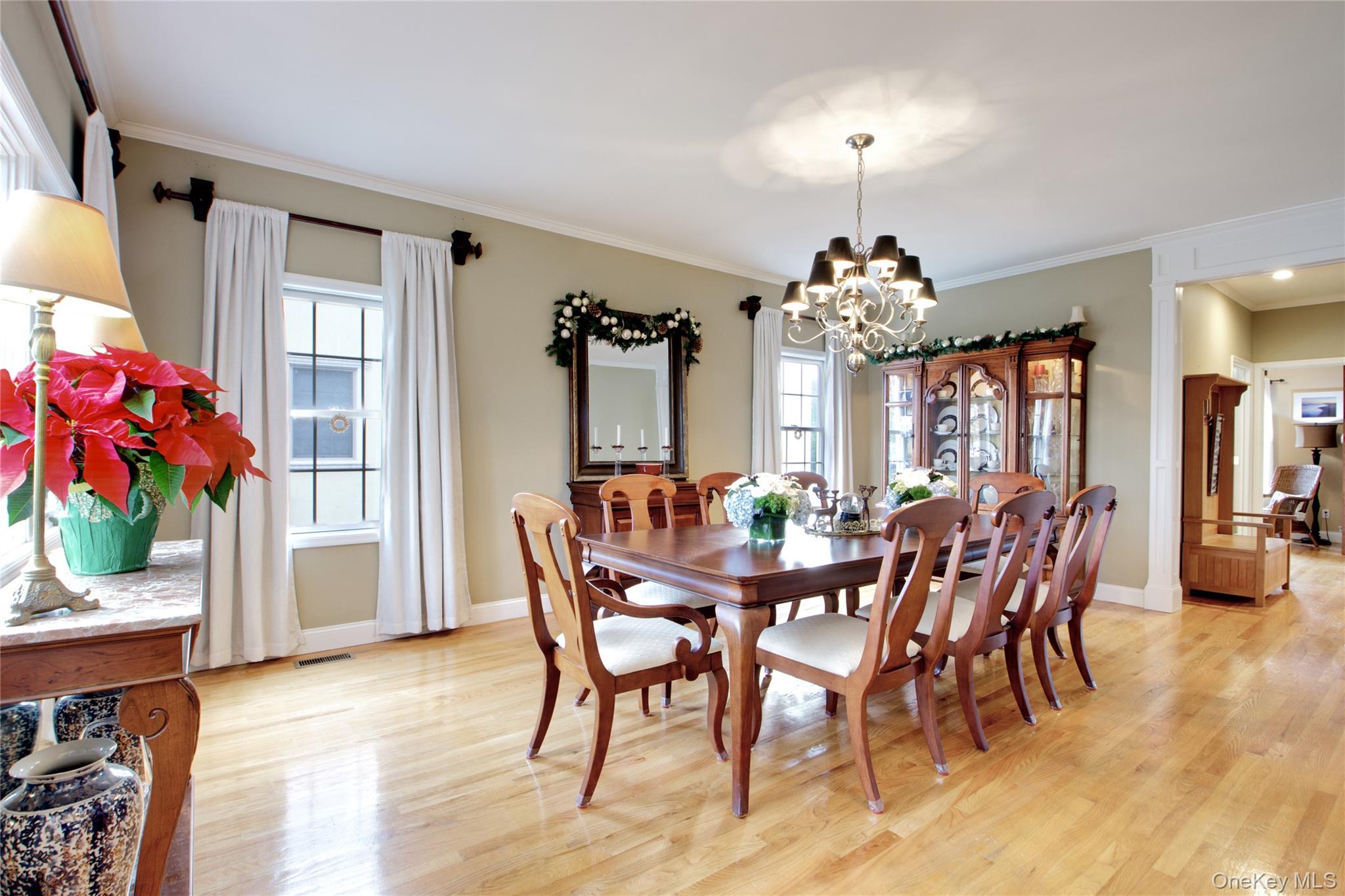 #15 photo, 42 Mora Court, Manhasset , NY 11030