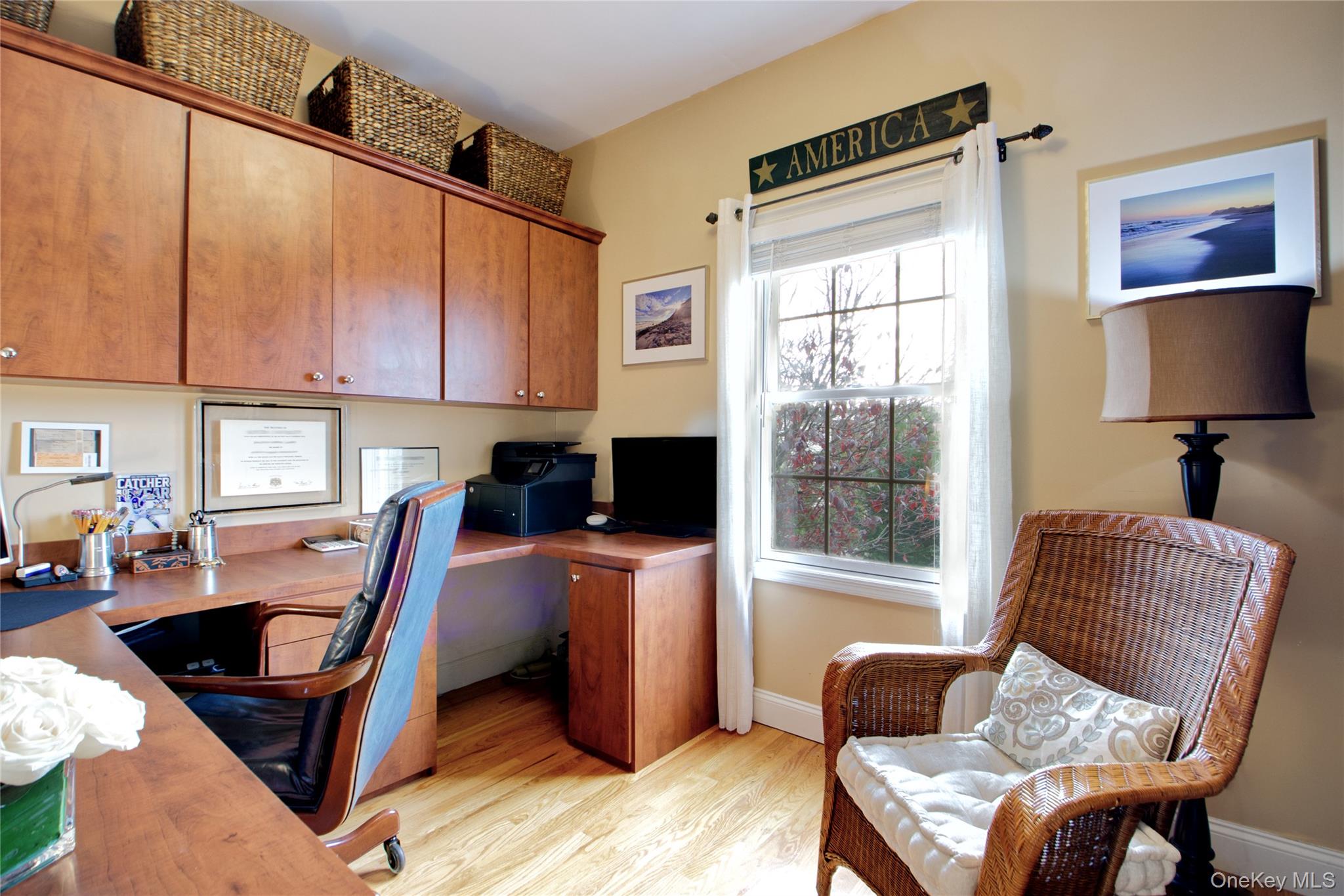 #16 photo, 42 Mora Court, Manhasset , NY 11030