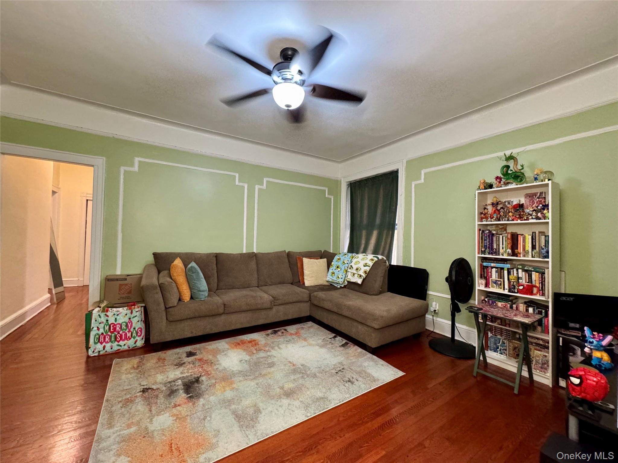 #7 photo, 83-64 Talbot Street, קווינס Kew Gardens , NY 11415