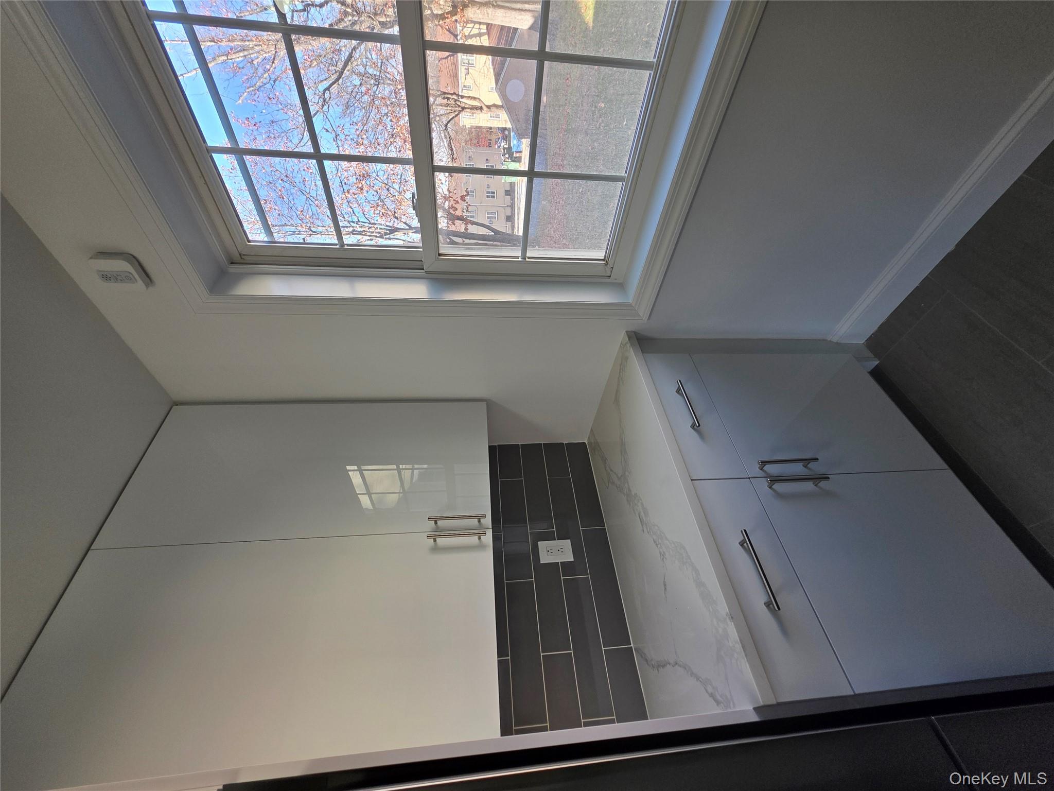 #7 photo, 223-17 69th Avenue, 뉴욕퀸즈 Oakland Gardens , NY 11364