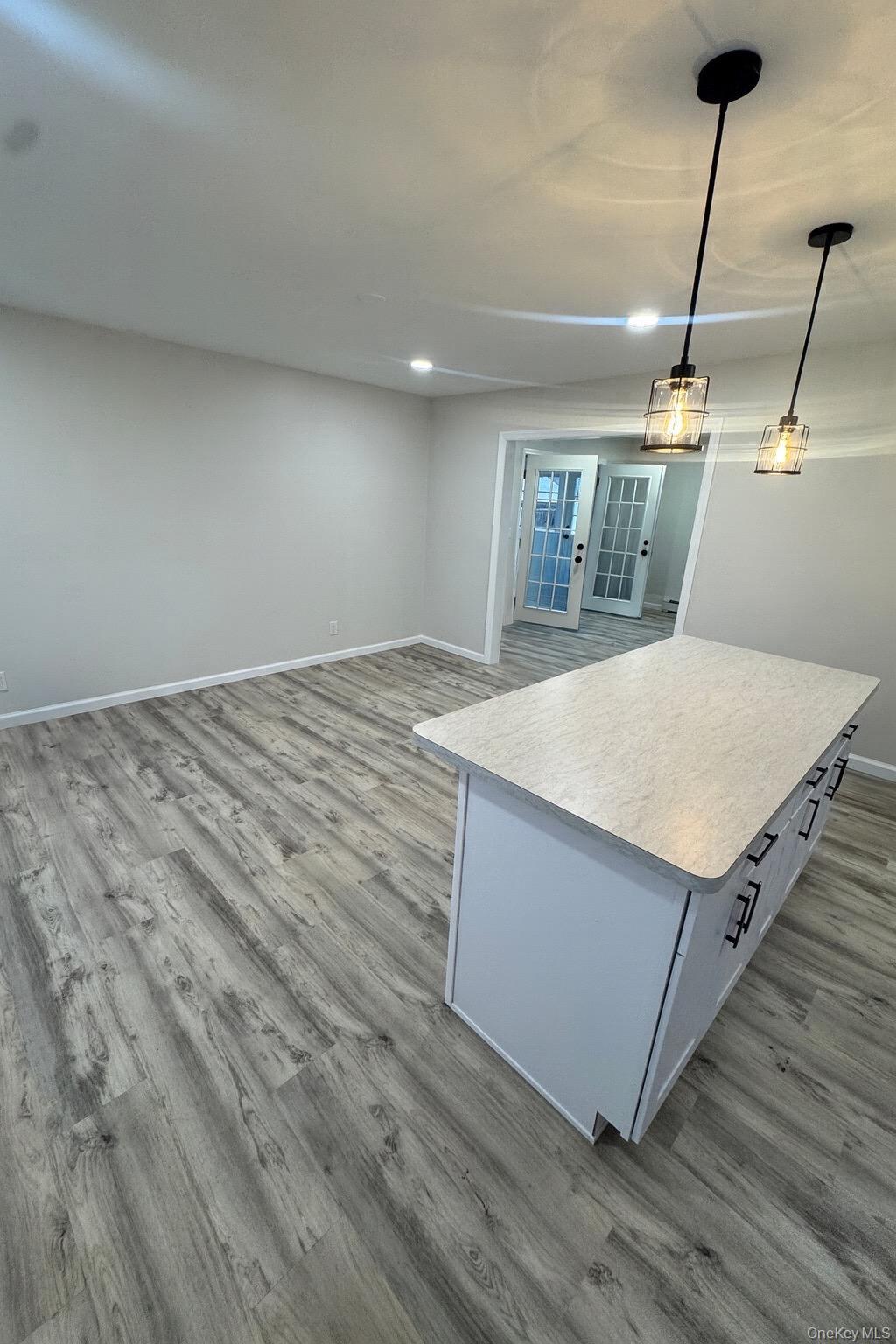 #4 photo, 1 Beachwood Drive, Babylon , NY 11702